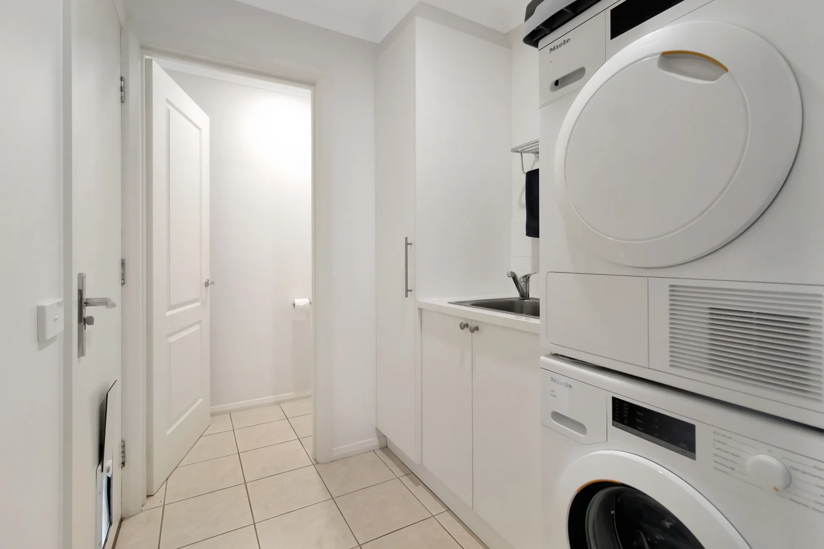 Additional image 12 of Unit 3/9-11 Wellington Street, Paynesville VIC 3880