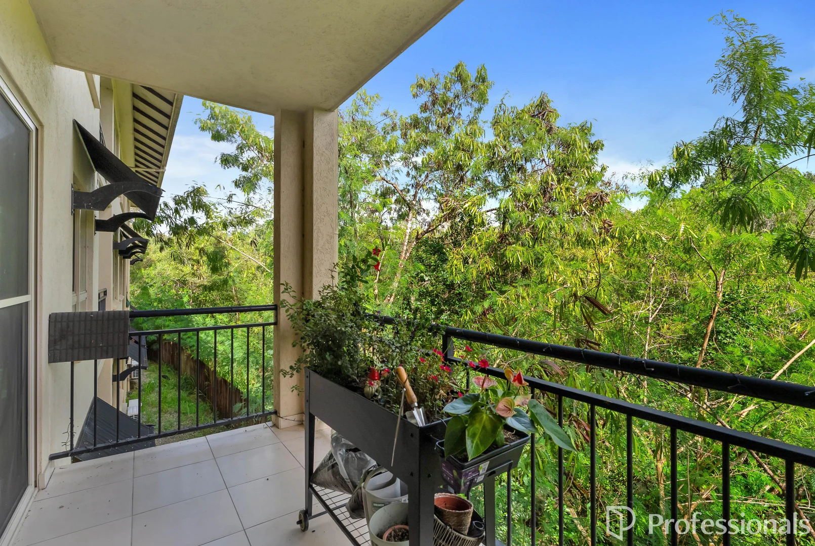 Additional image 16 of 1731/2-10 Greenslopes Street, Cairns North QLD 4870