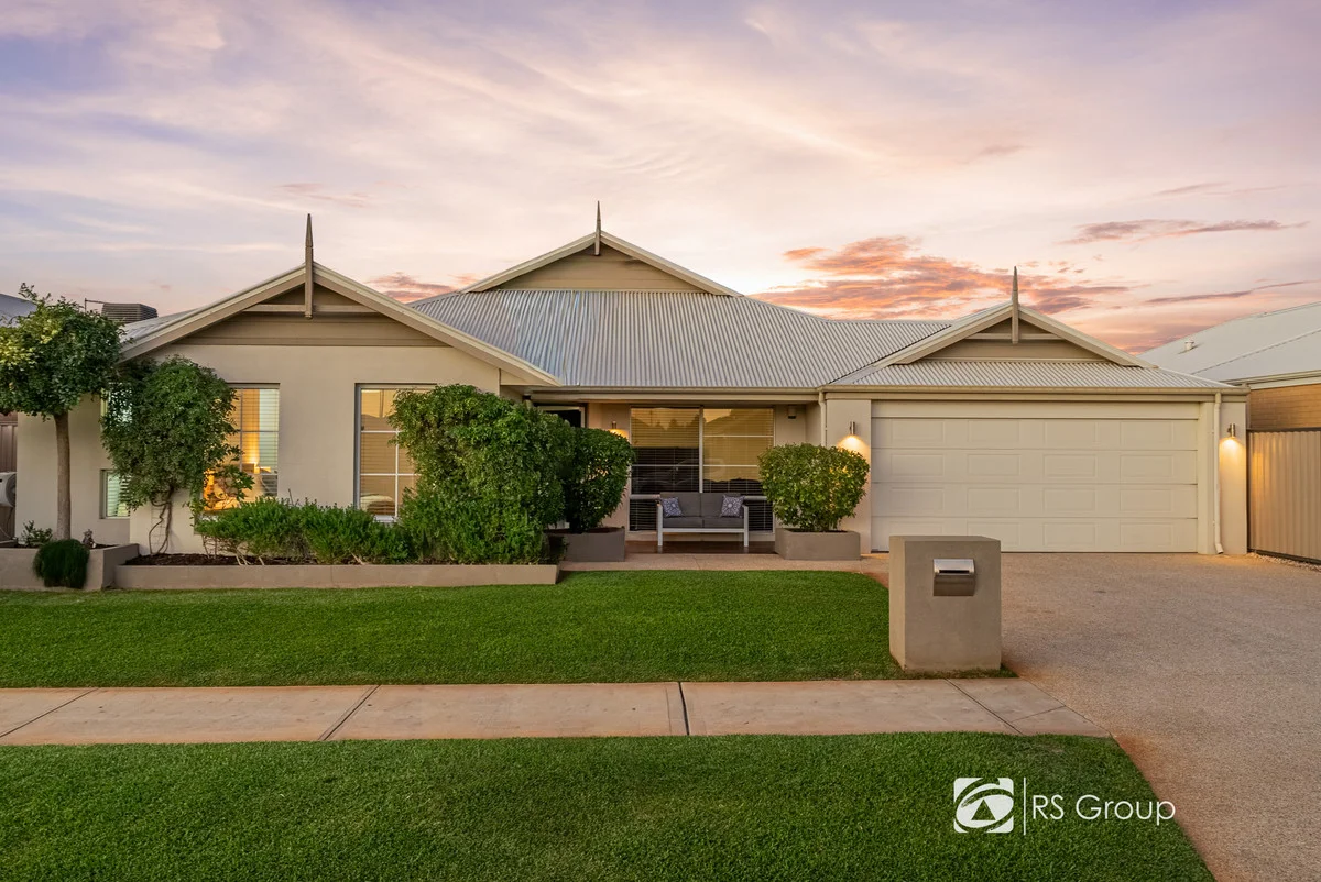 13 Padua Road, Piara Waters WA 6112
