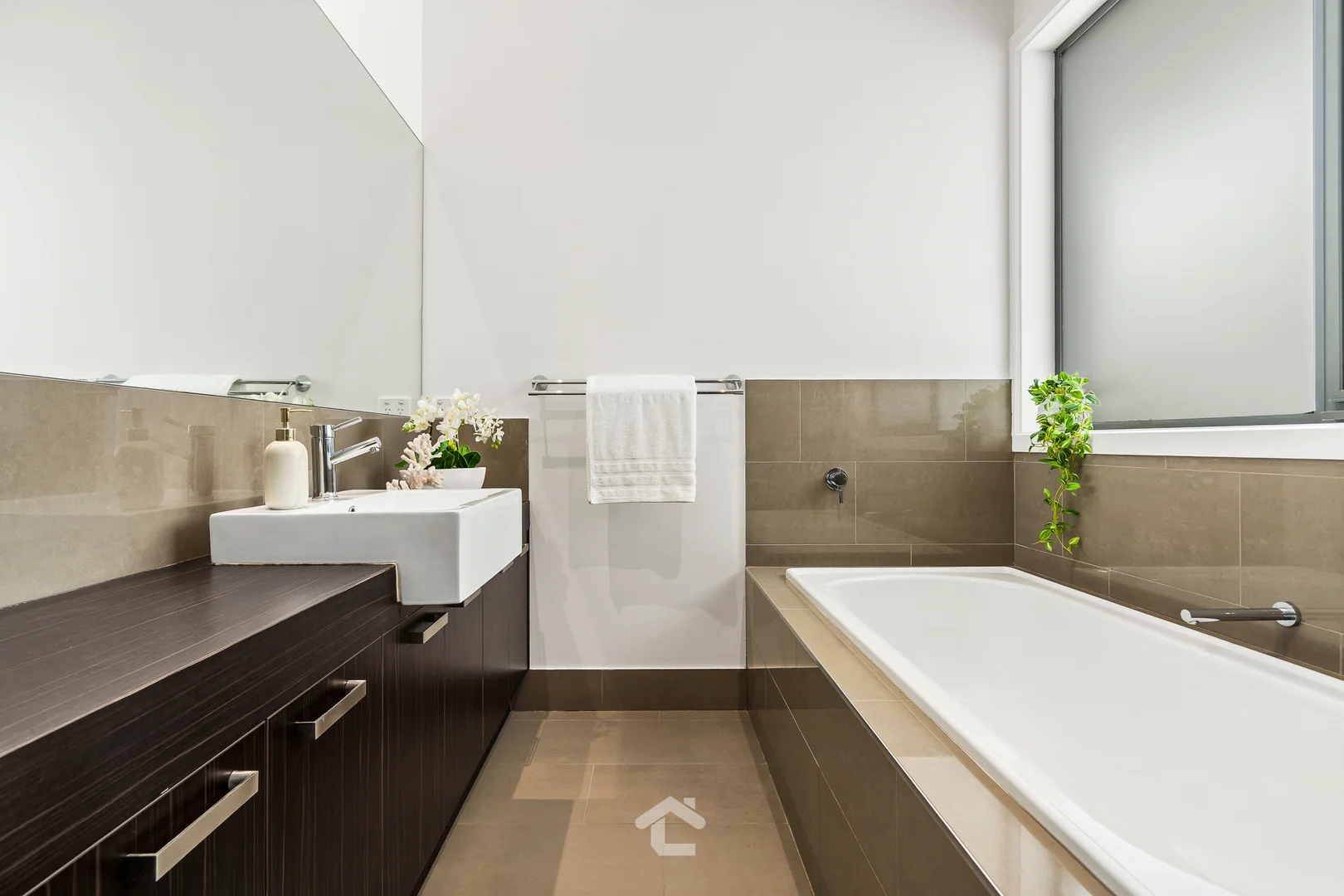 Additional image 6 of 2/27 Surrey Street, Box Hill South VIC 3128