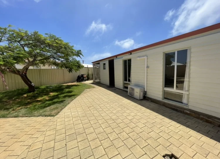 Additional image 4 of 225 Evans Street, Beachlands WA 6530
