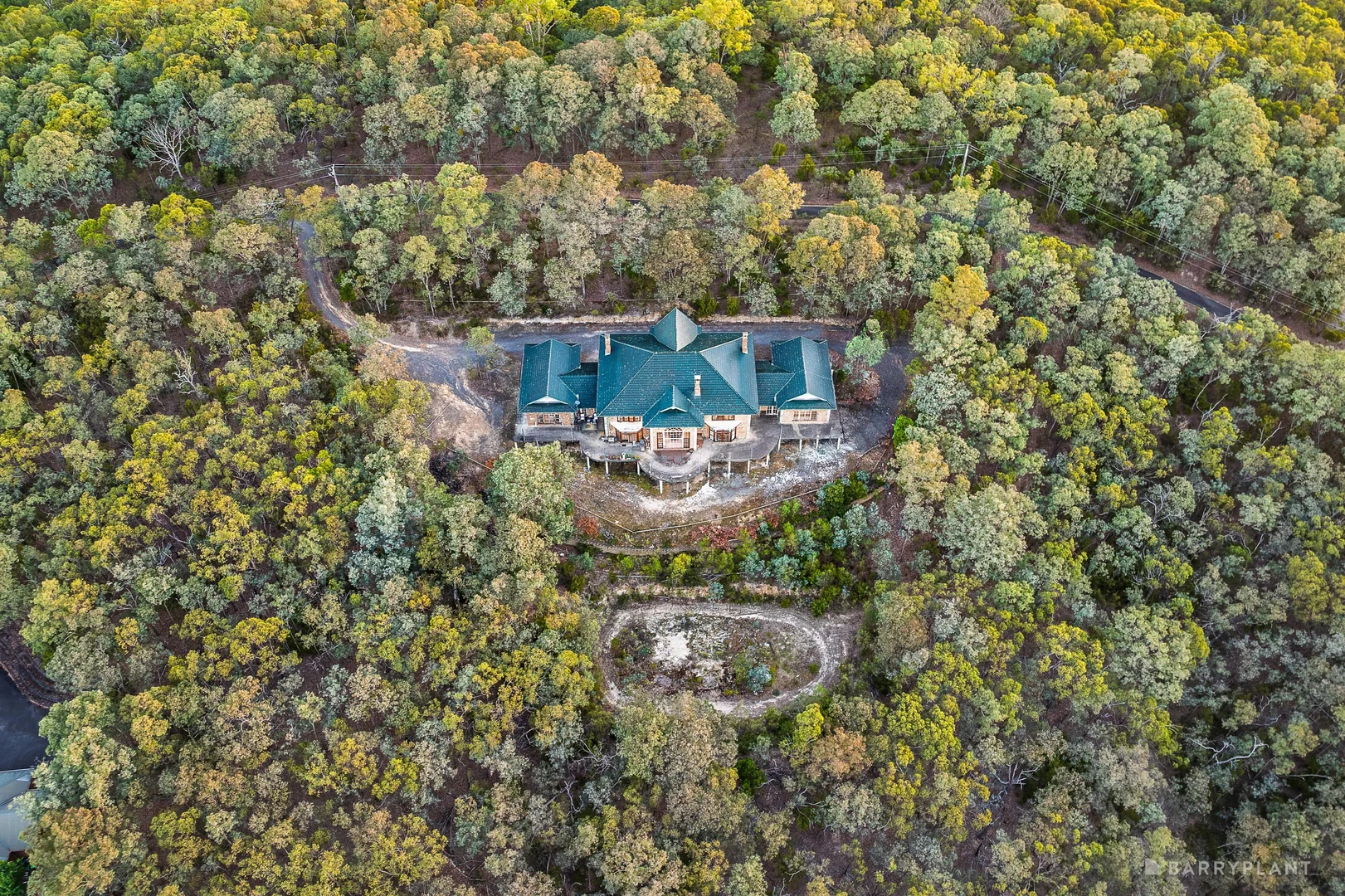 Additional image 2 of 14-16 Minter Court, Park Orchards VIC 3114