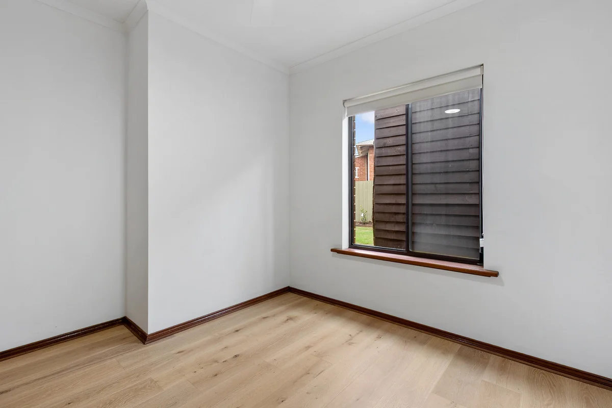 Additional image 8 of 2/17 Rowe Crescent, Two Wells SA 5501