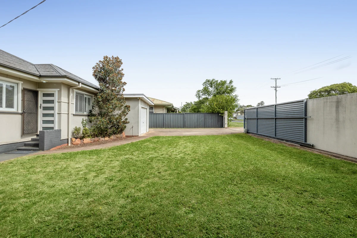 Additional image 13 of 8 Merritt Street, Harristown QLD 4350