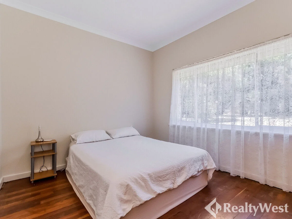 Additional image 5 of 127 Bulong Avenue, Redcliffe WA 6104