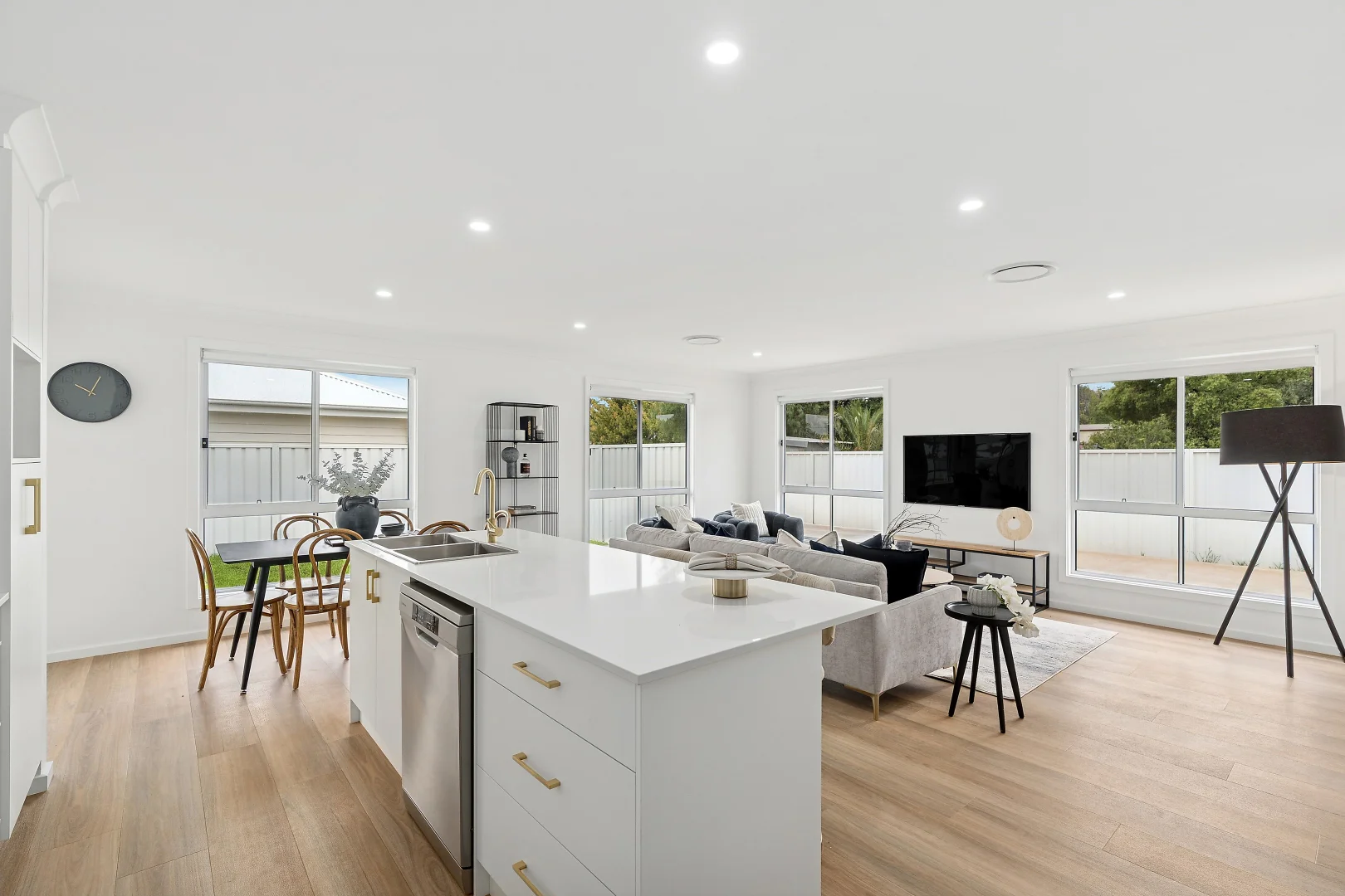 Additional image 4 of 3/132 Polaris Street, Temora NSW 2666