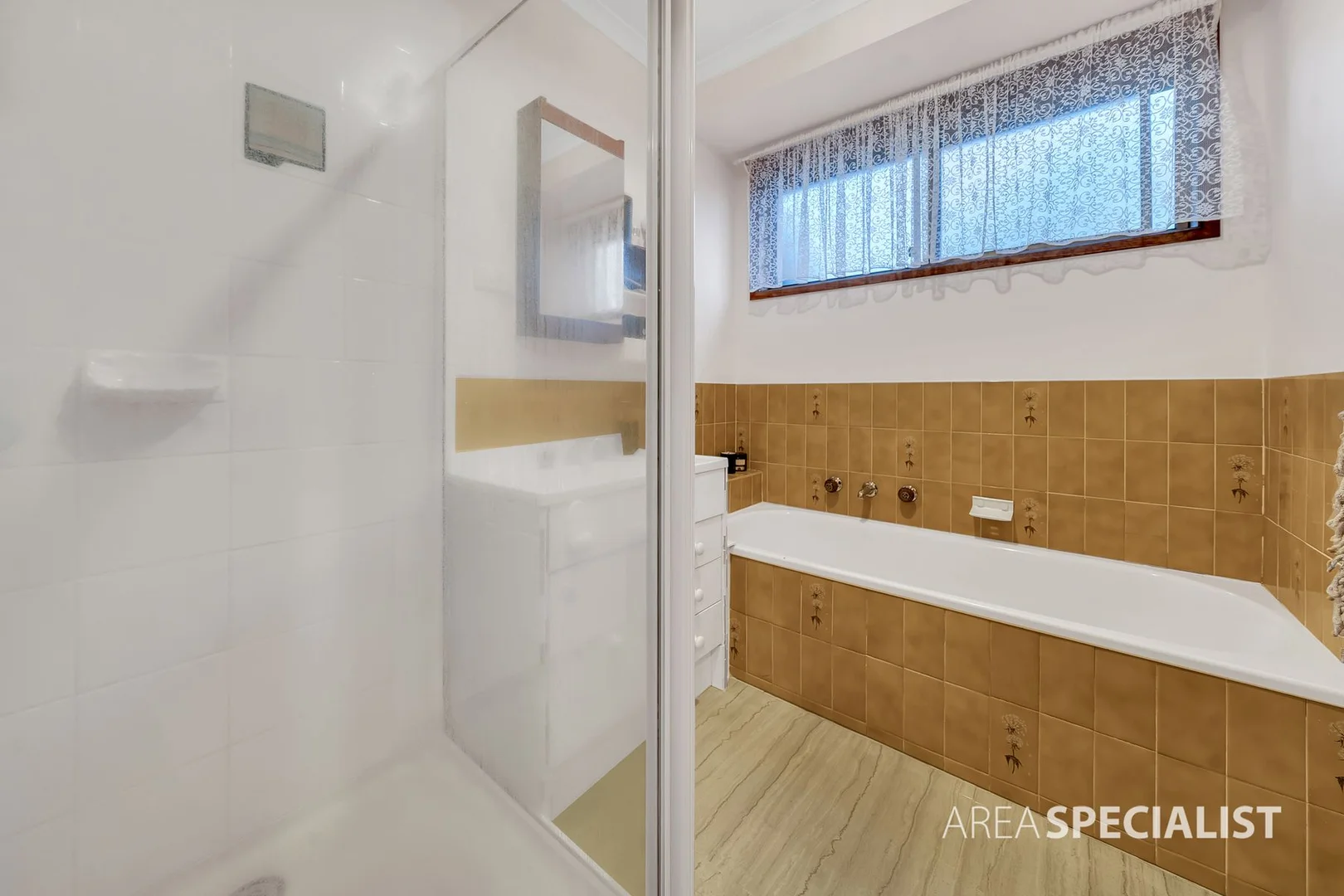 Additional image 4 of 1 Lonsdale Crescent, Cranbourne North VIC 3977