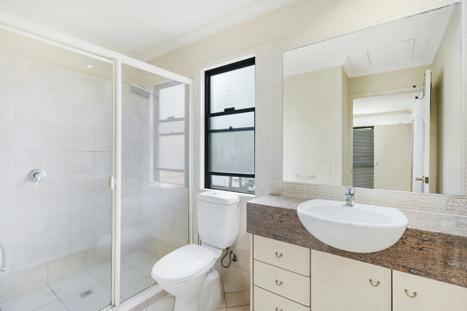 Additional image 8 of 11/20 Fairway Drive, Clear Island Waters QLD 4226