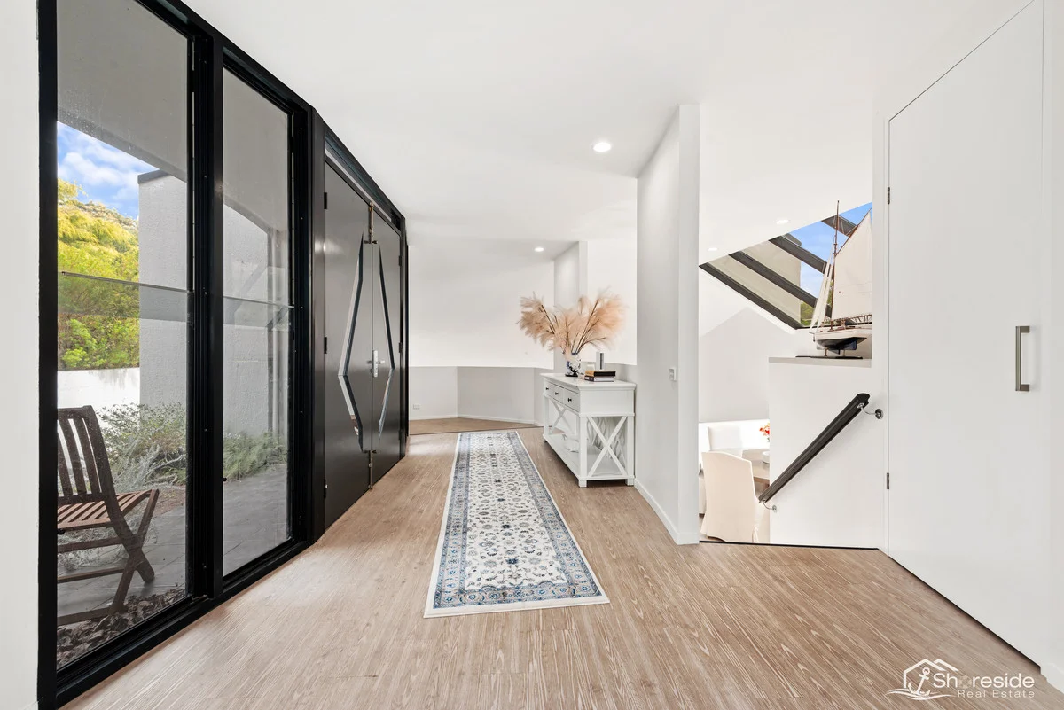 Additional image 17 of 4A Wattlebird Close, Lakes Entrance VIC 3909