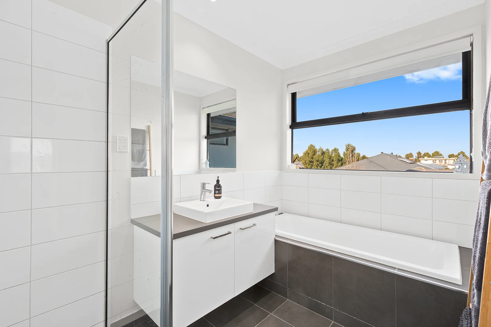 Additional image 11 of 4 Woorawa Drive, Doreen VIC 3754