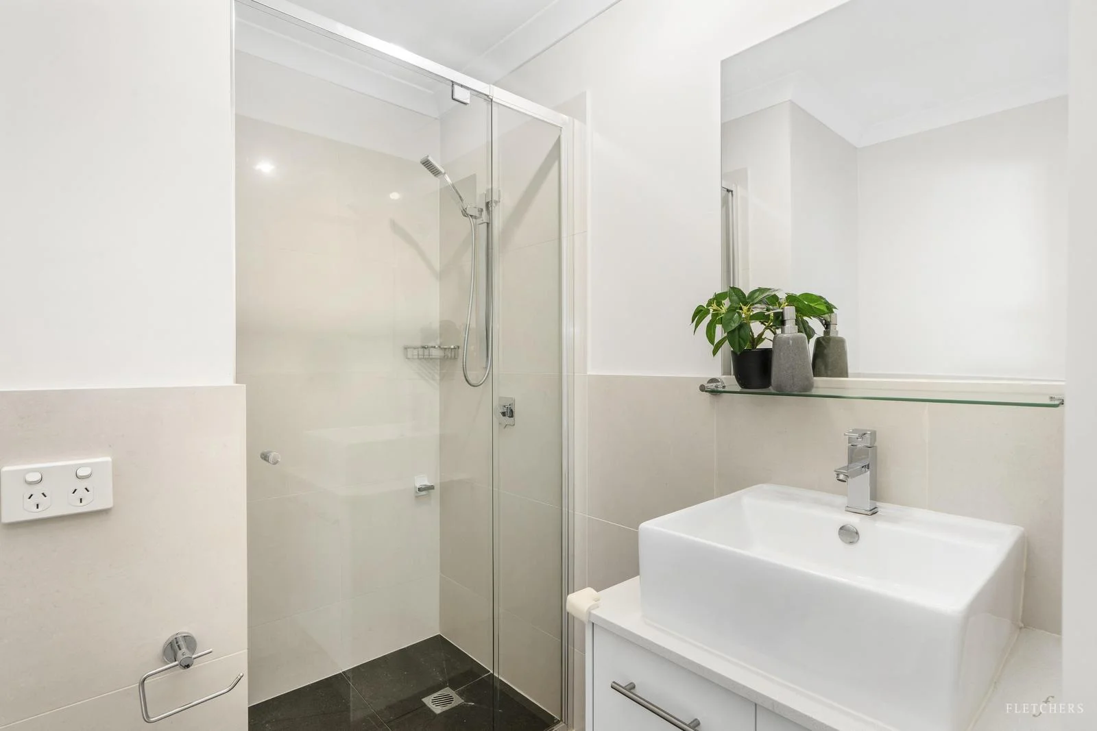 Additional image 11 of 3/16 South Parade, Blackburn VIC 3130