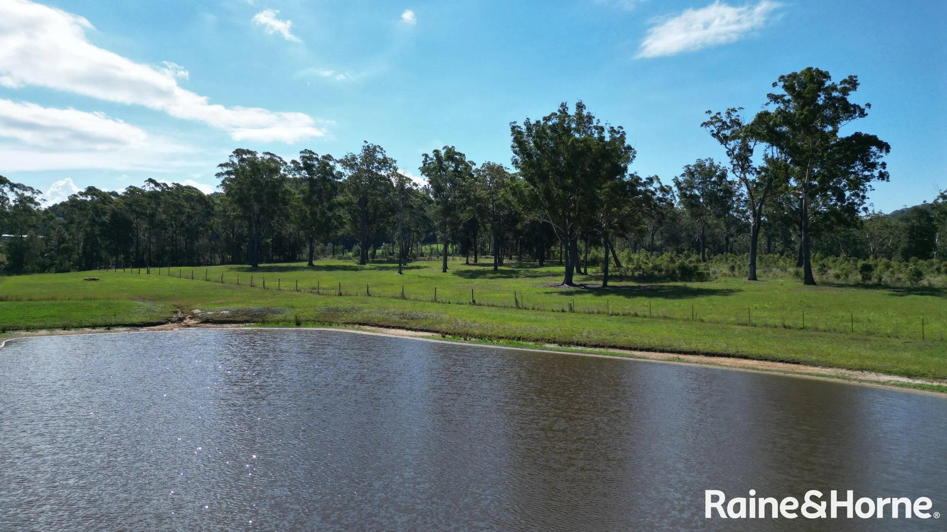 Additional image 18 of Wandandian NSW 2540