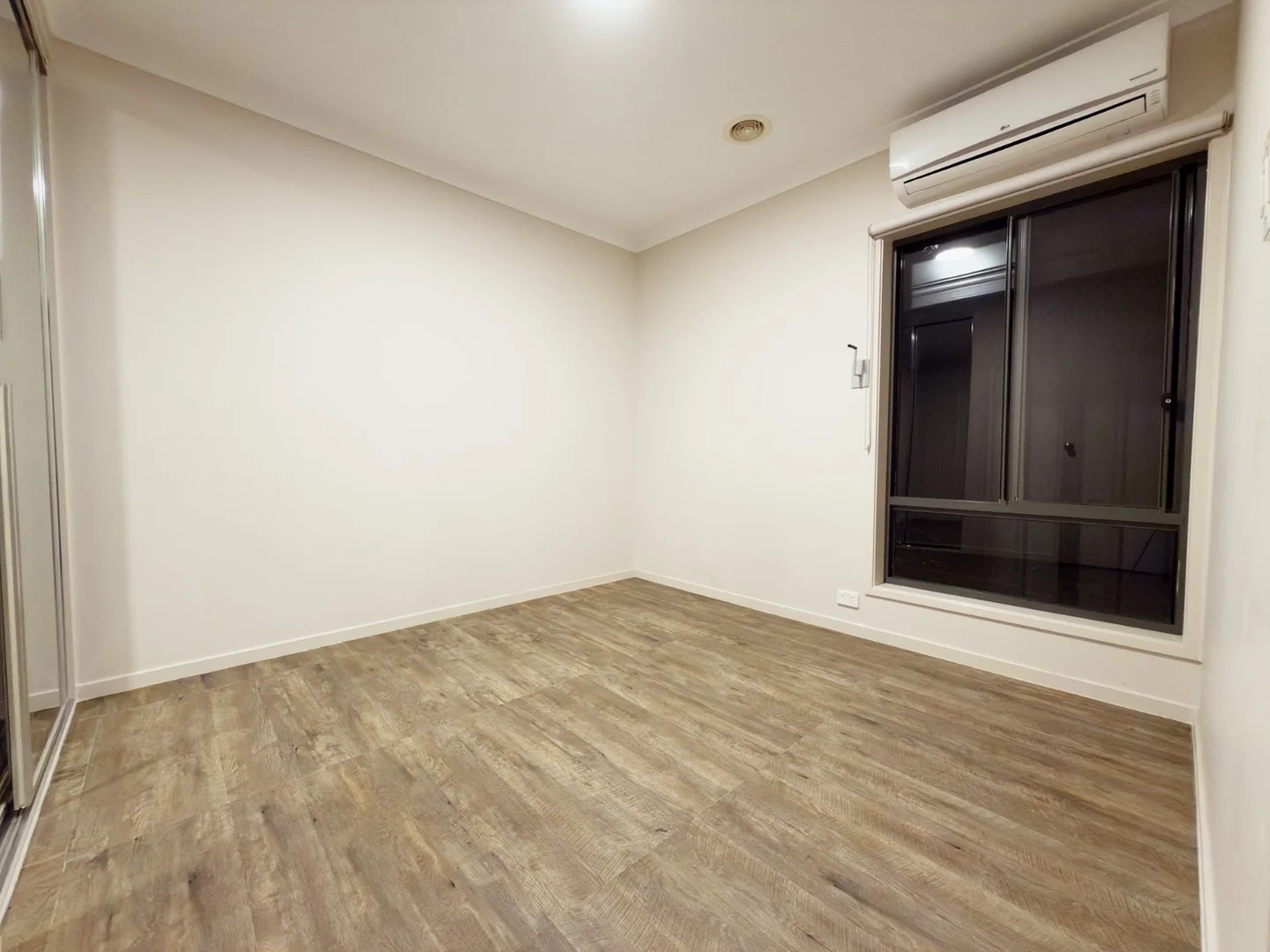 Additional image 8 of 23 Holman Avenue, Craigieburn VIC 3064