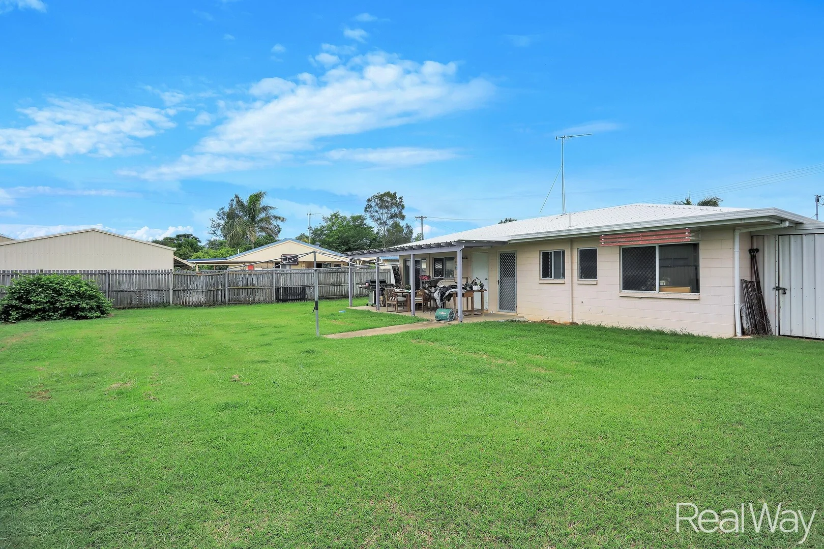 Additional image 18 of 34 McLachlan Drive, Avenell Heights QLD 4670