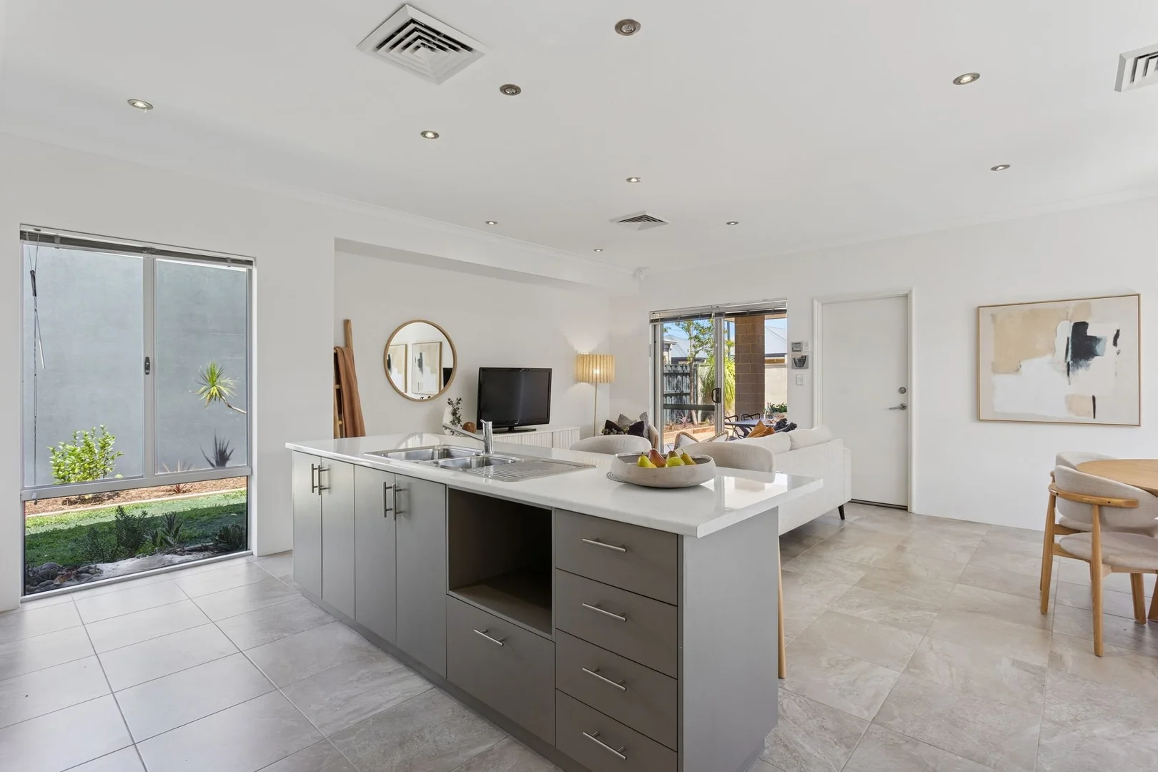 Additional image 8 of 25 Interlaken Loop, Ellenbrook WA 6069