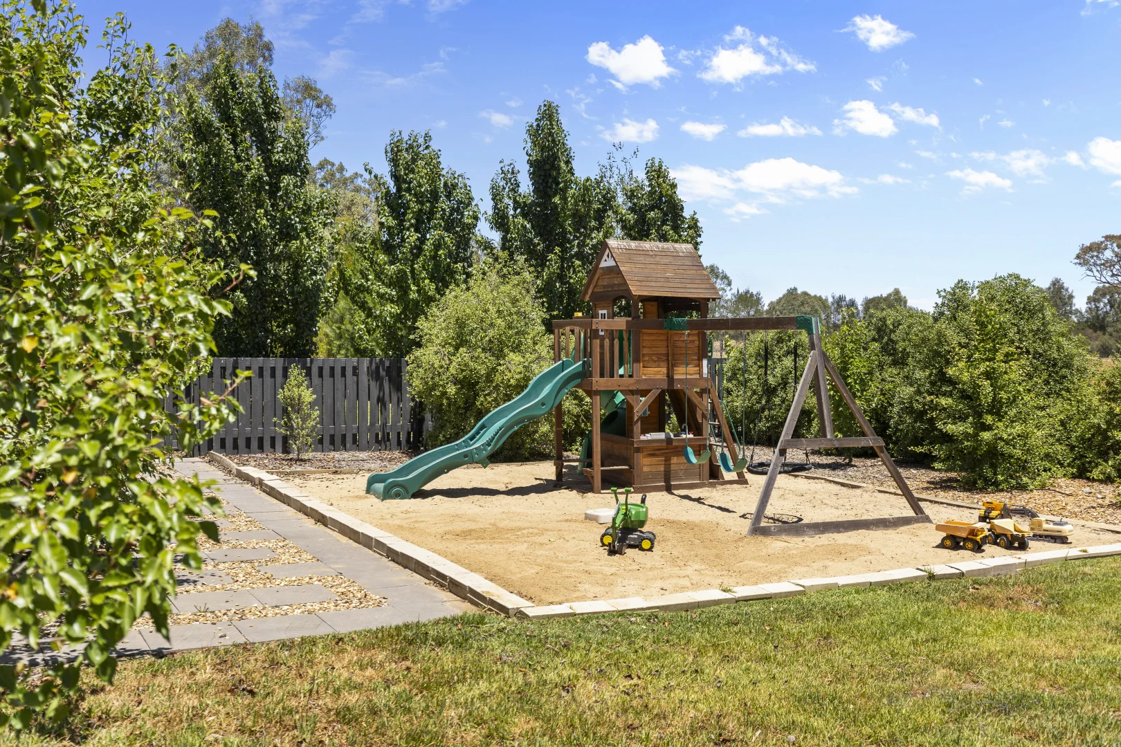 Additional image 29 of 30 Redbank Road, Lake Albert NSW 2650