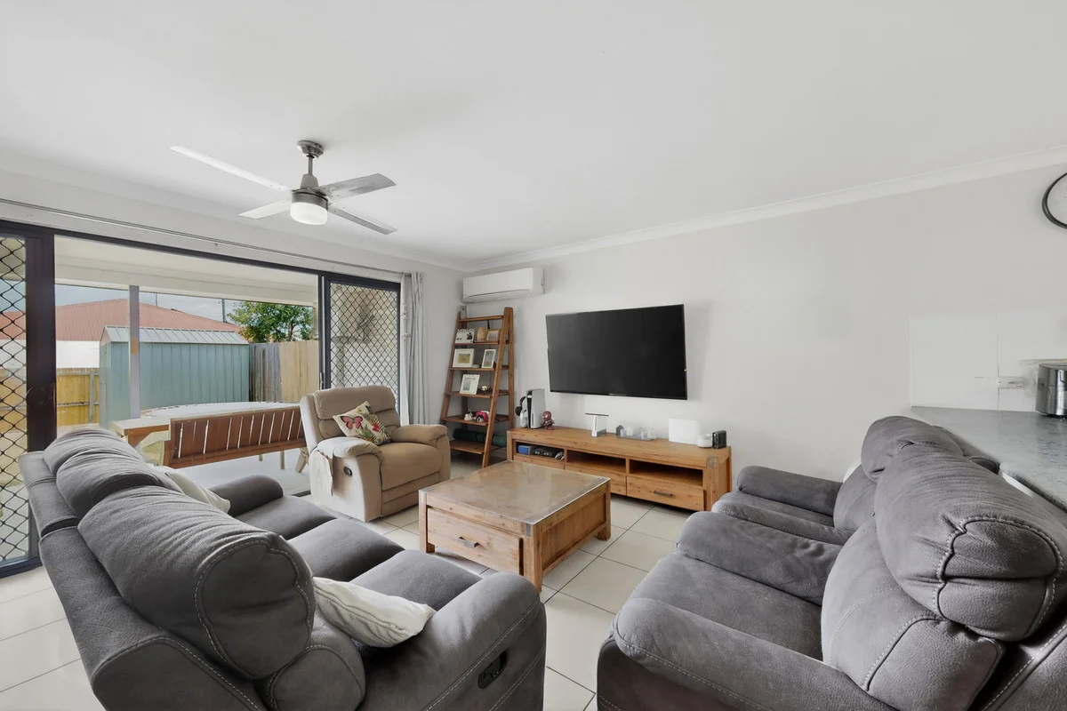 Additional image 6 of 1/13 Robert Street, Loganlea QLD 4131