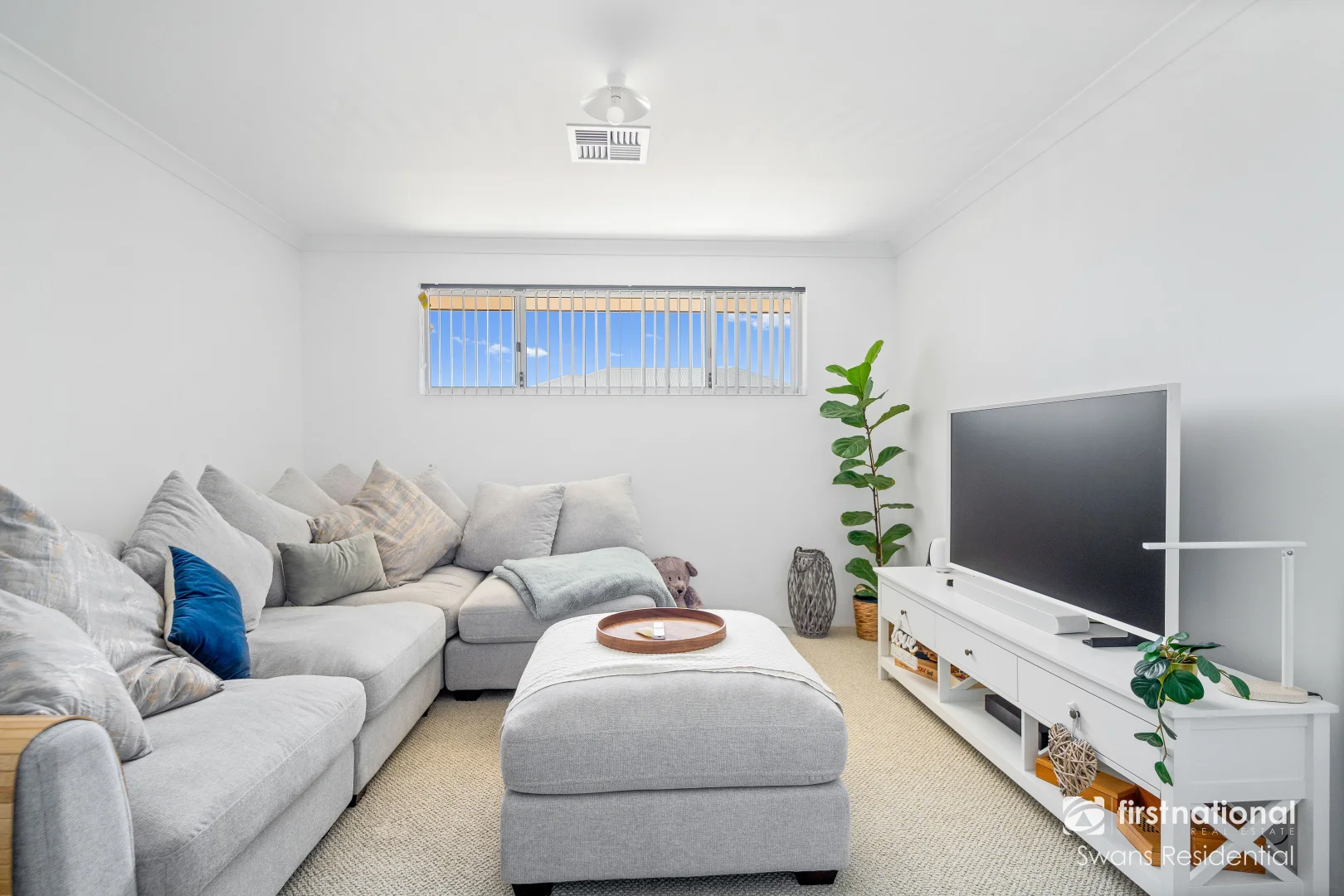 Additional image 10 of 16 Venetian Road, Eglinton WA 6034