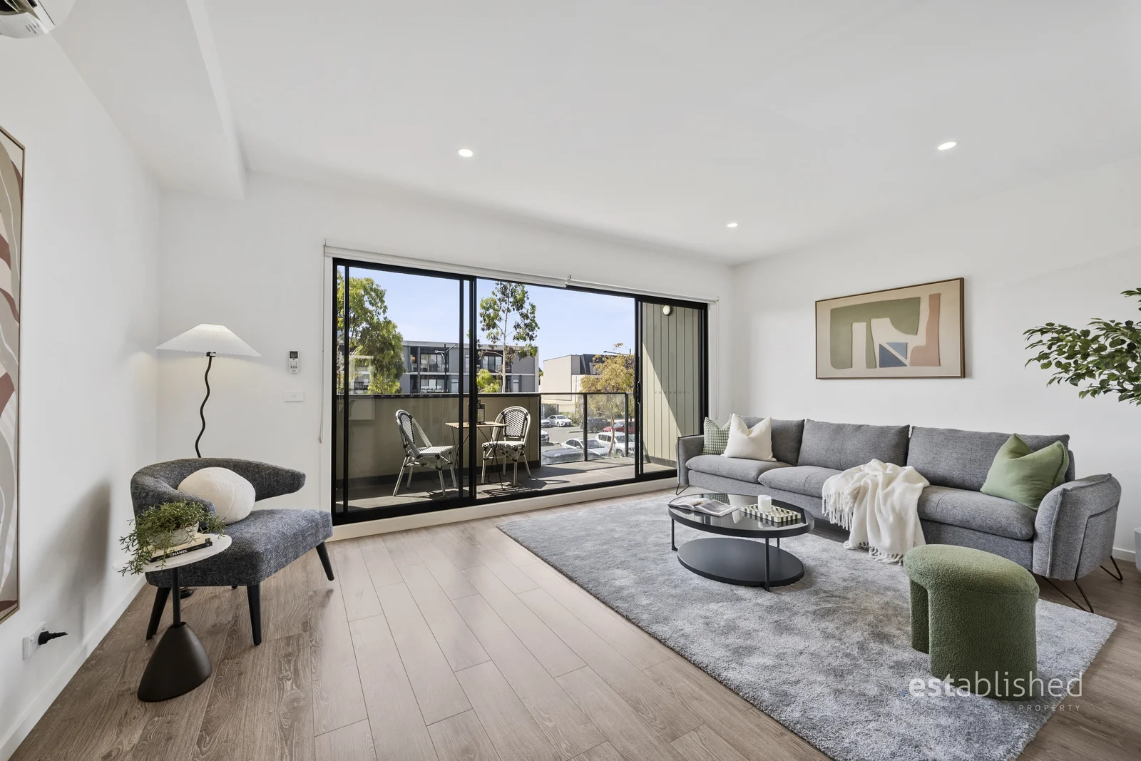 43 Tribeca Drive, Point Cook VIC 3030 photo 5