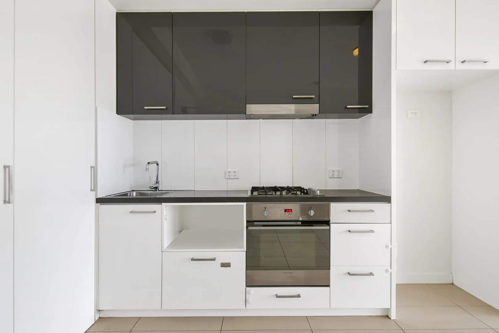 Additional image 3 of 305/14-20 Nicholson Street, Coburg VIC 3058