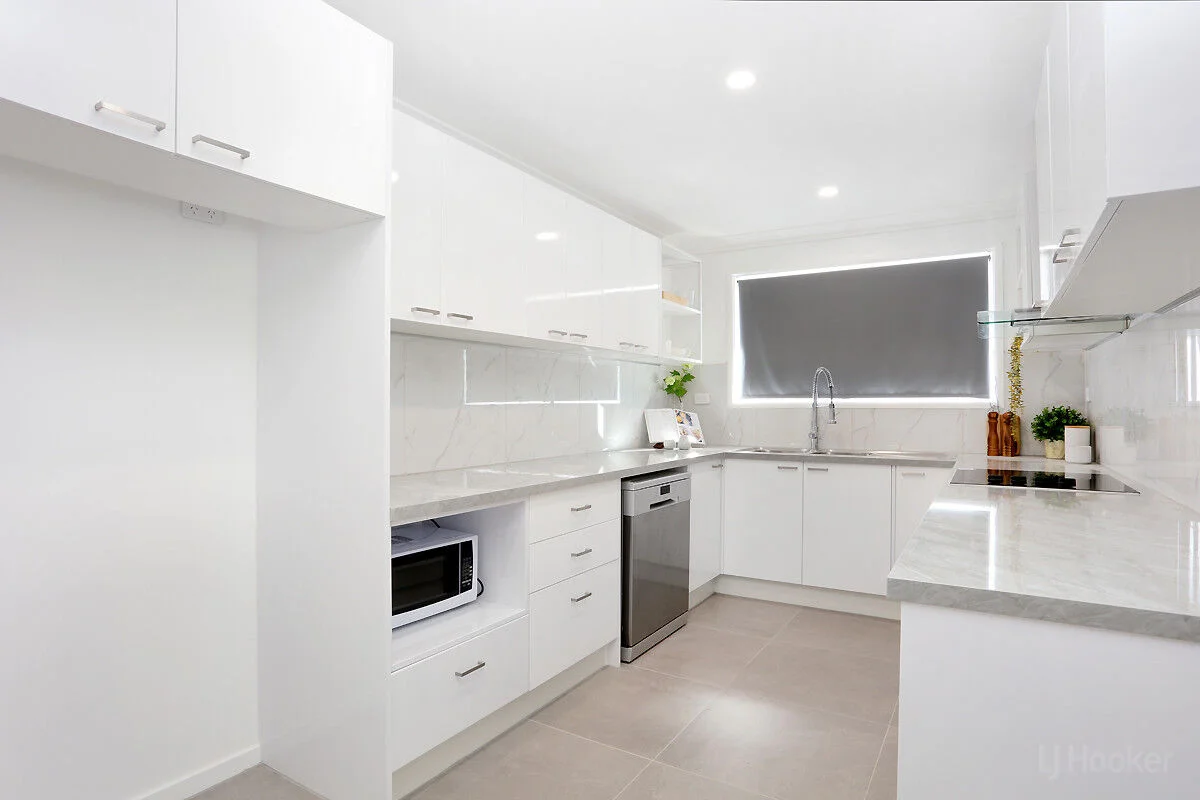 Additional image 3 of 2/134 Oxley Drive, Paradise Point QLD 4216