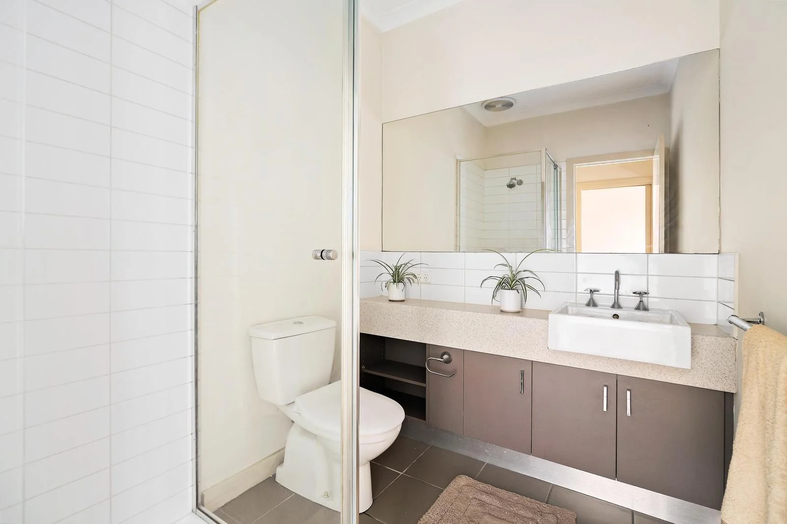 Additional image 11 of 2/8 White Street, Reservoir VIC 3073