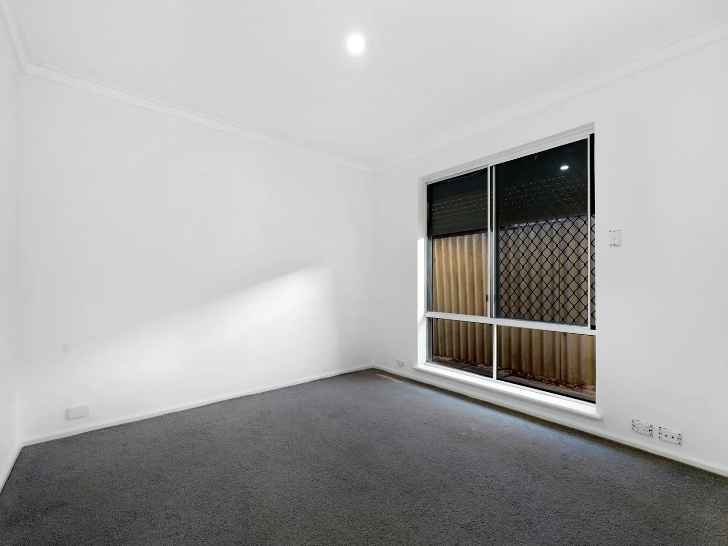 Additional image 8 of 17 Faraday Street, Camillo WA 6111