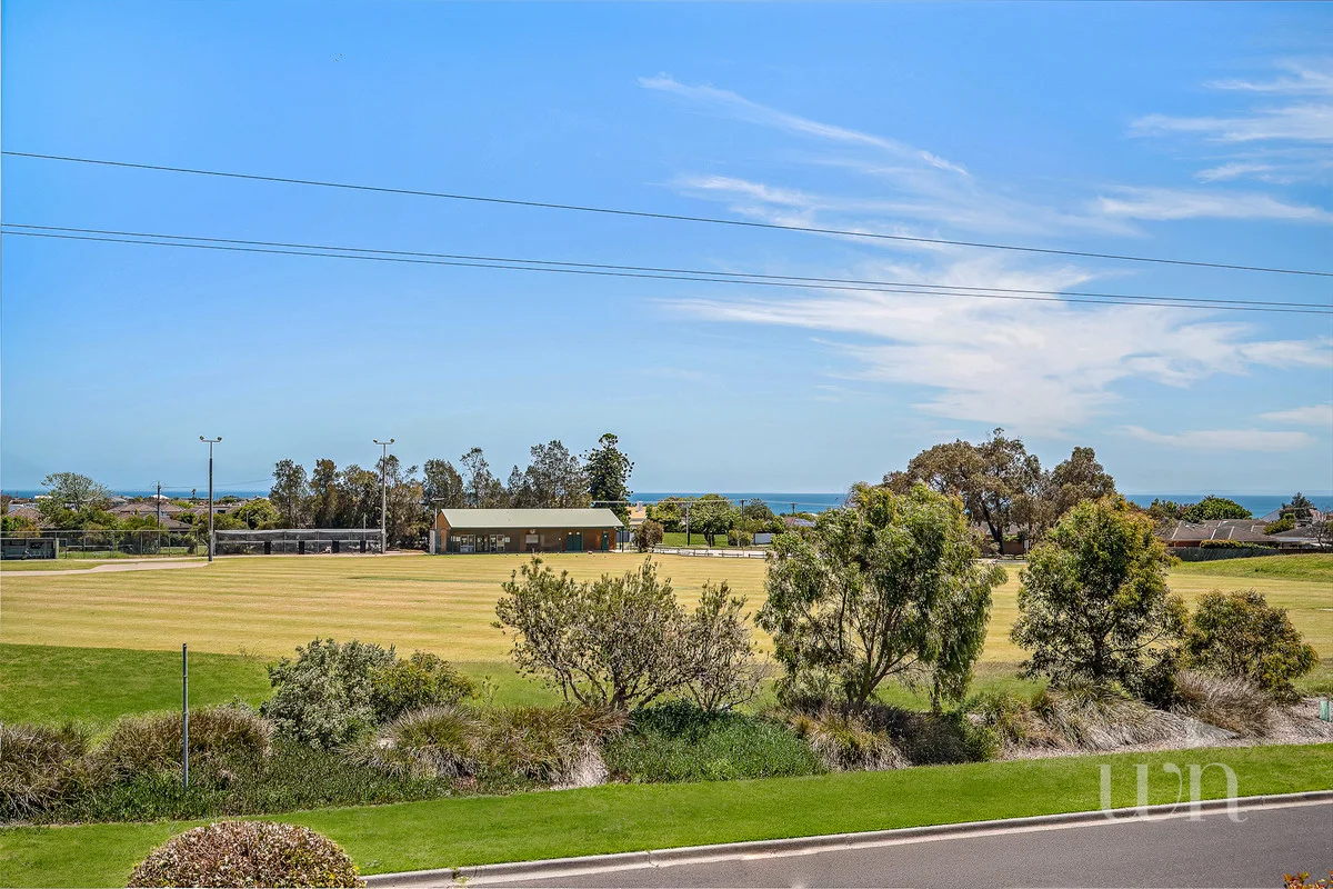 Additional image 8 of 1/13 Alexander Avenue, Mornington VIC 3931