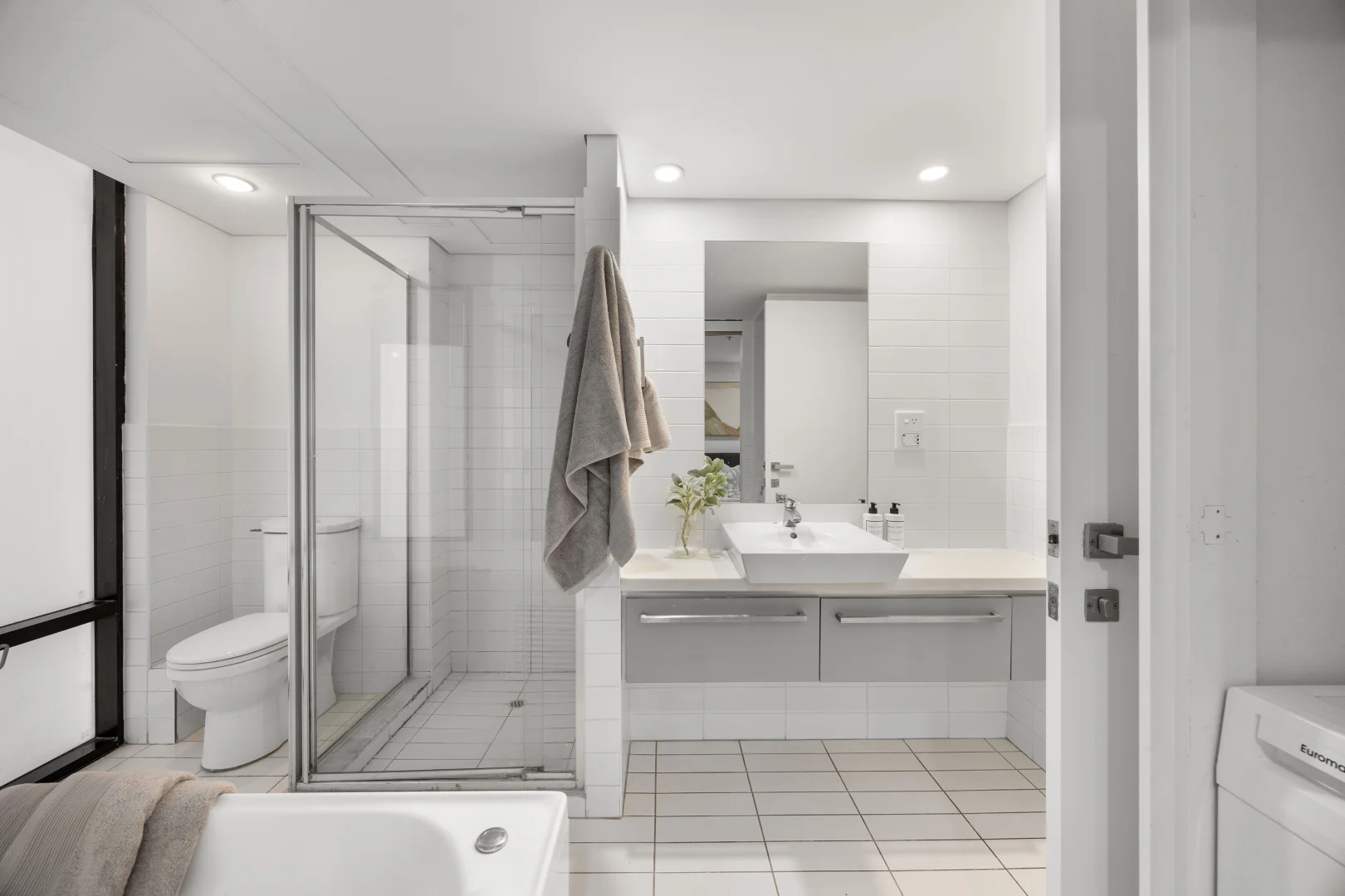 Additional image 17 of 607/104 North Terrace, Adelaide SA 5000