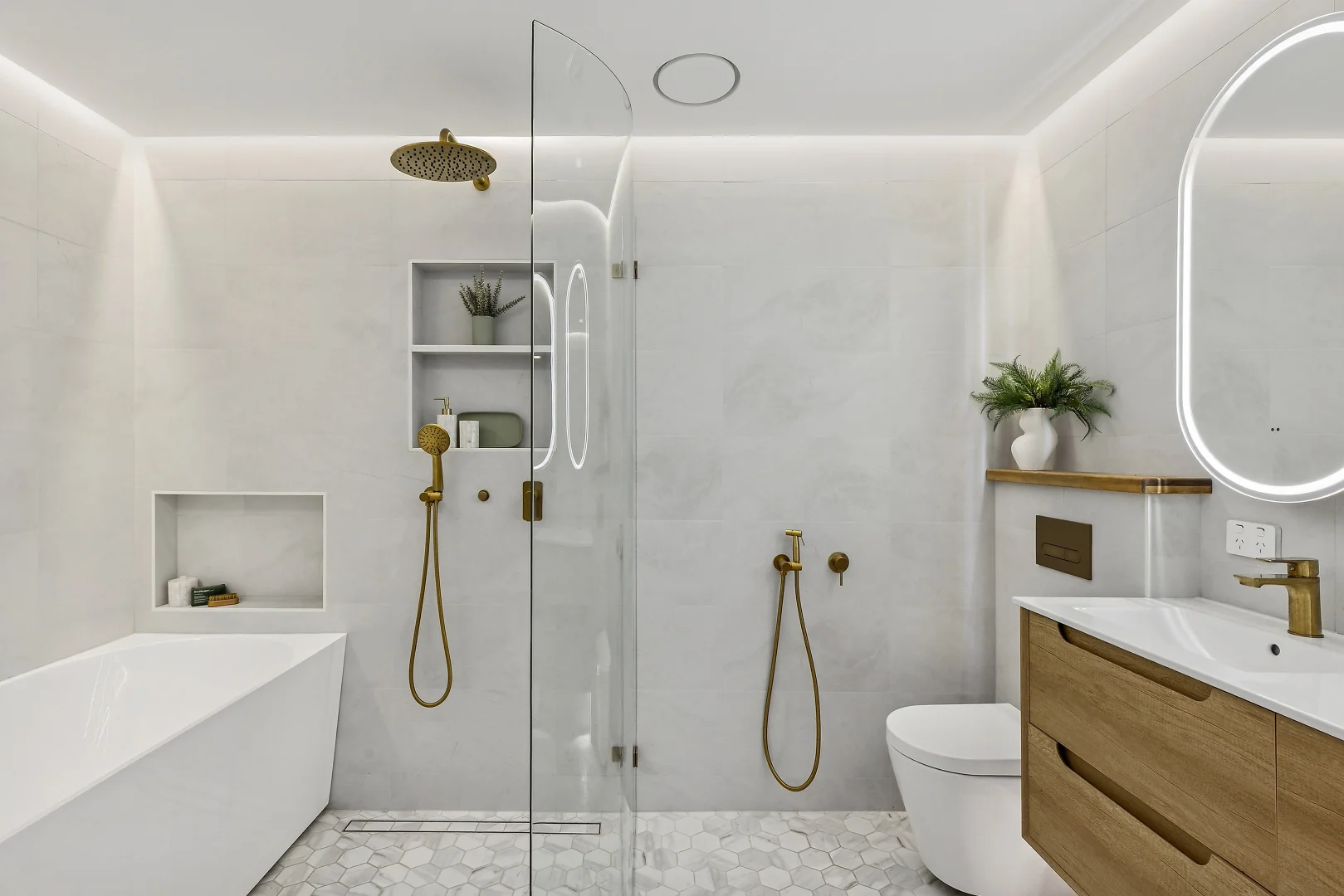 Additional image 8 of 8 Shoalhaven Drive, Woy Woy NSW 2256
