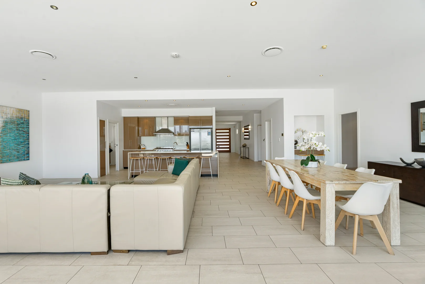 Additional image 30 of 91 T E Peters Drive, Broadbeach Waters QLD 4218