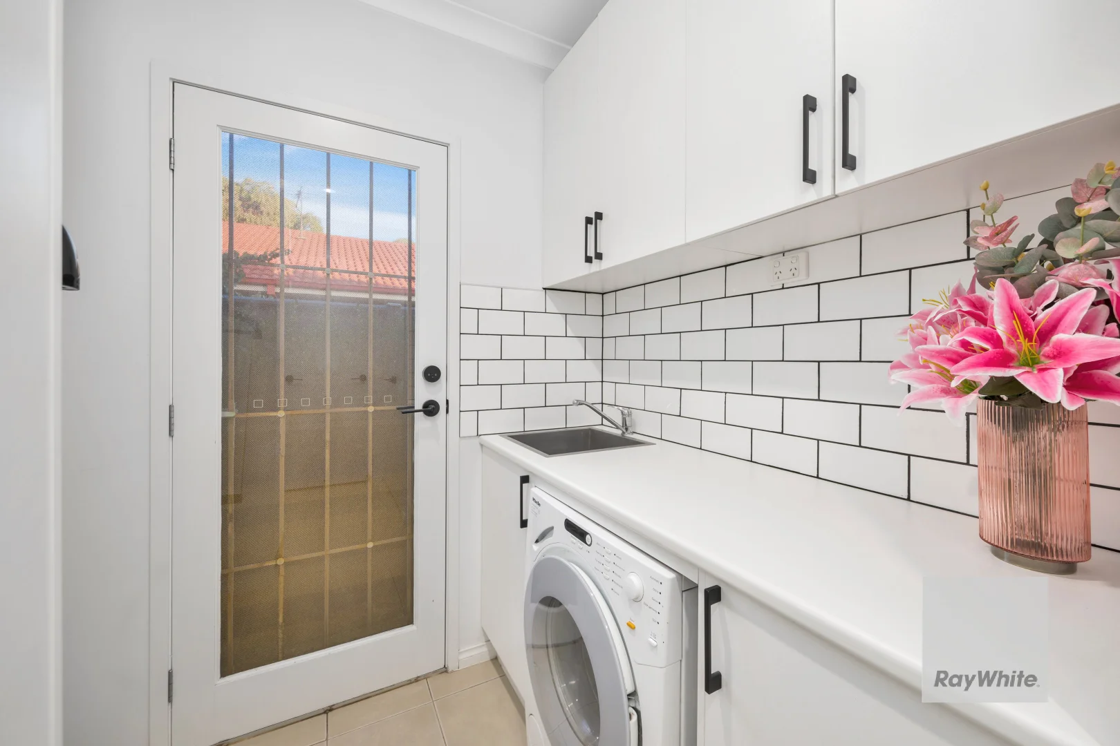 Additional image 14 of 52 Hillcrest Drive, Hillside VIC 3037