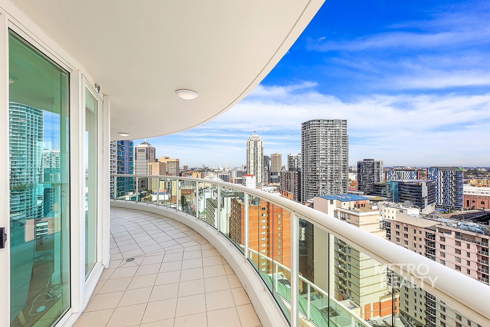 Additional image 15 of 2503/348-352 Sussex Street, Sydney NSW 2000