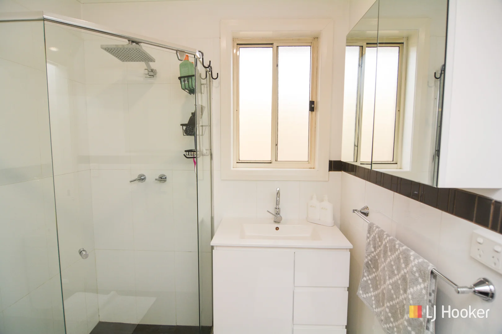 Additional image 11 of 8 Claret Ash Avenue, Lithgow NSW 2790