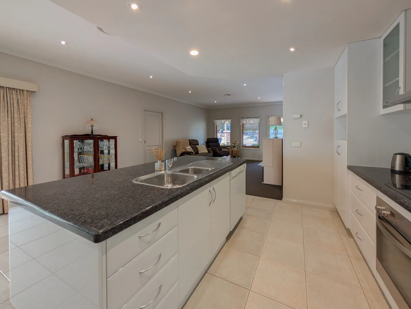 Additional image 11 of 14A Chisholm Street, Swan Hill VIC 3585