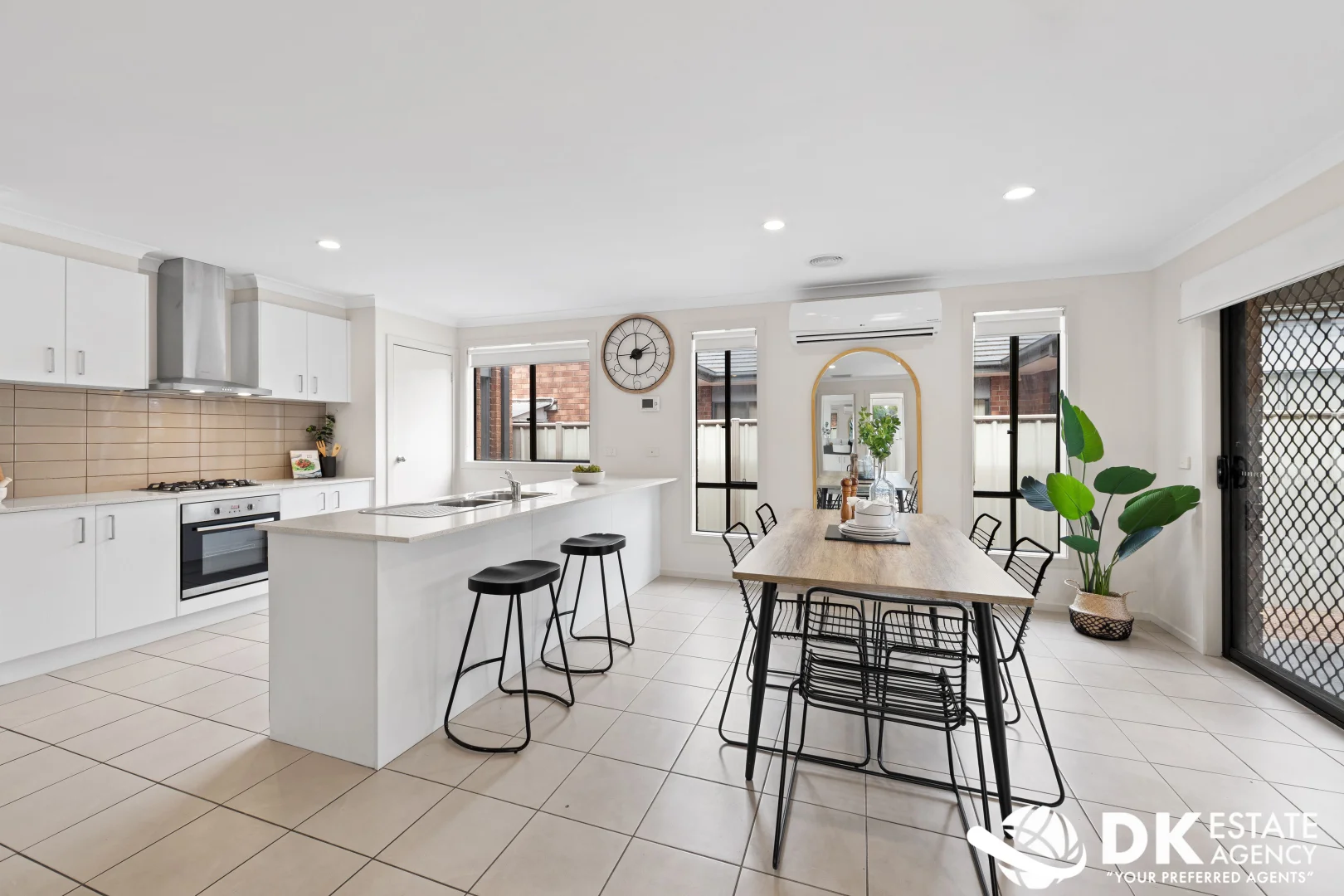 Additional image 4 of 48 Parkvista Drive, Truganina VIC 3029