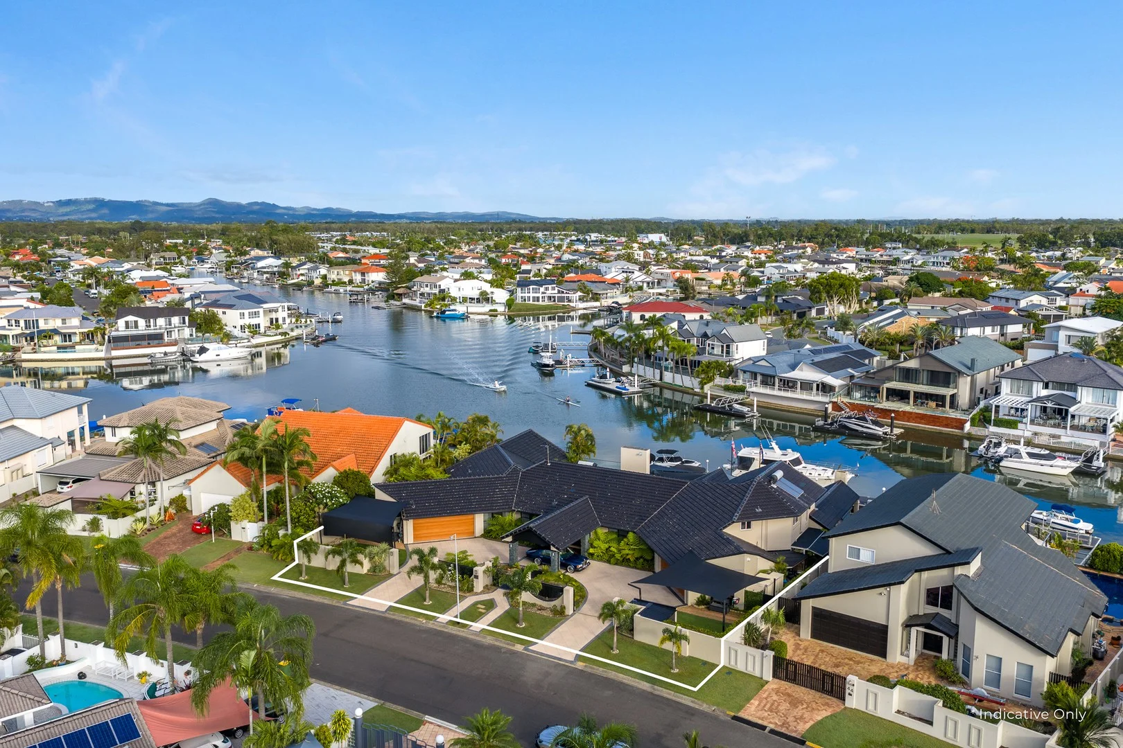 40-42 Midnight Court, Runaway Bay QLD 4216