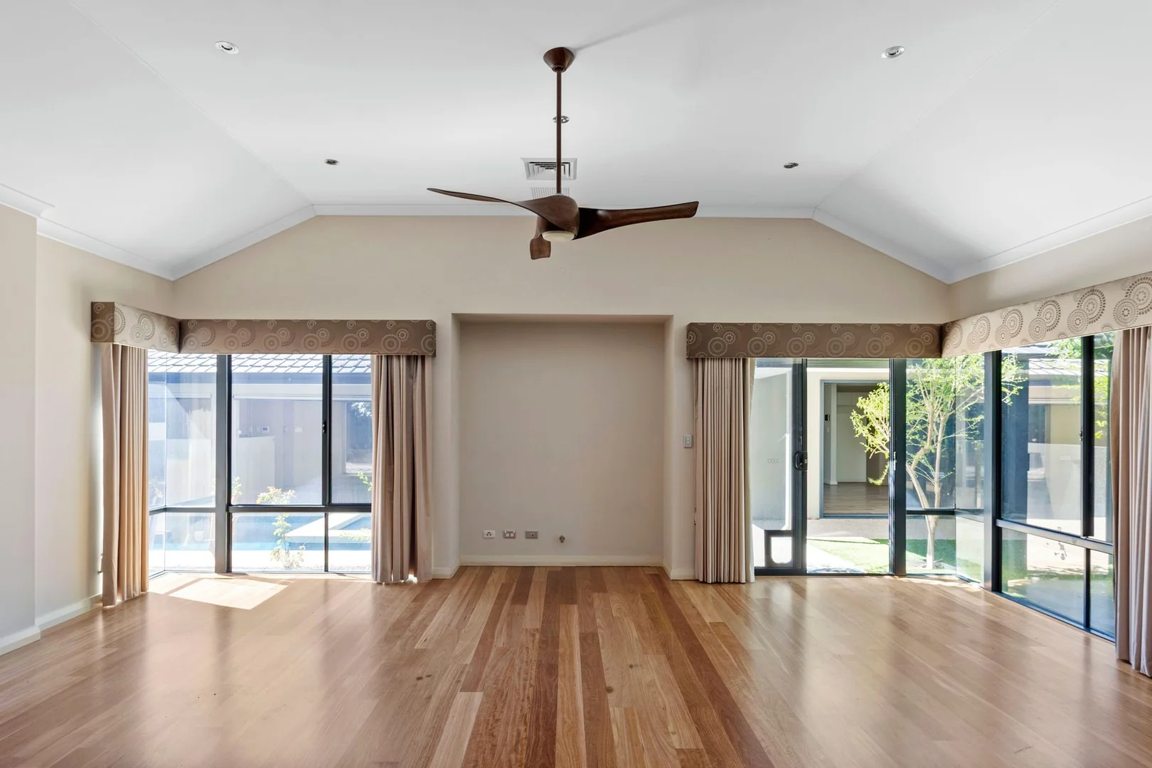 Additional image 6 of 39 James Street, North Beach WA 6020