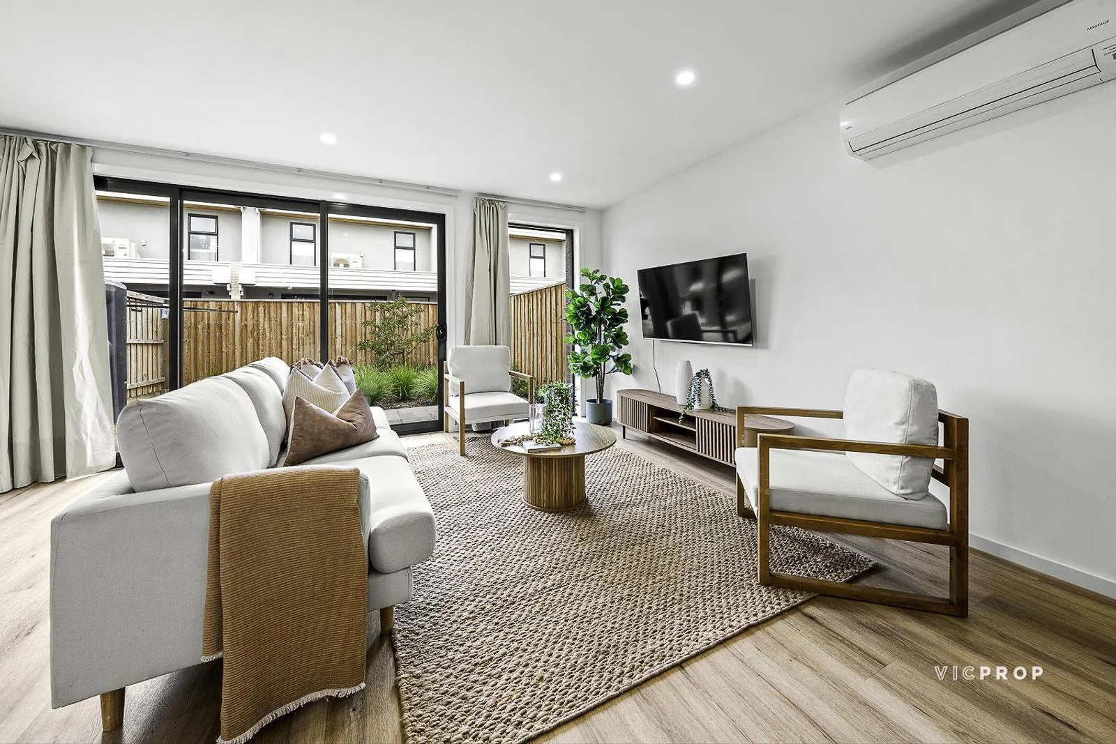 Additional image 3 of 10 Vickers Way, Sunshine North VIC 3020