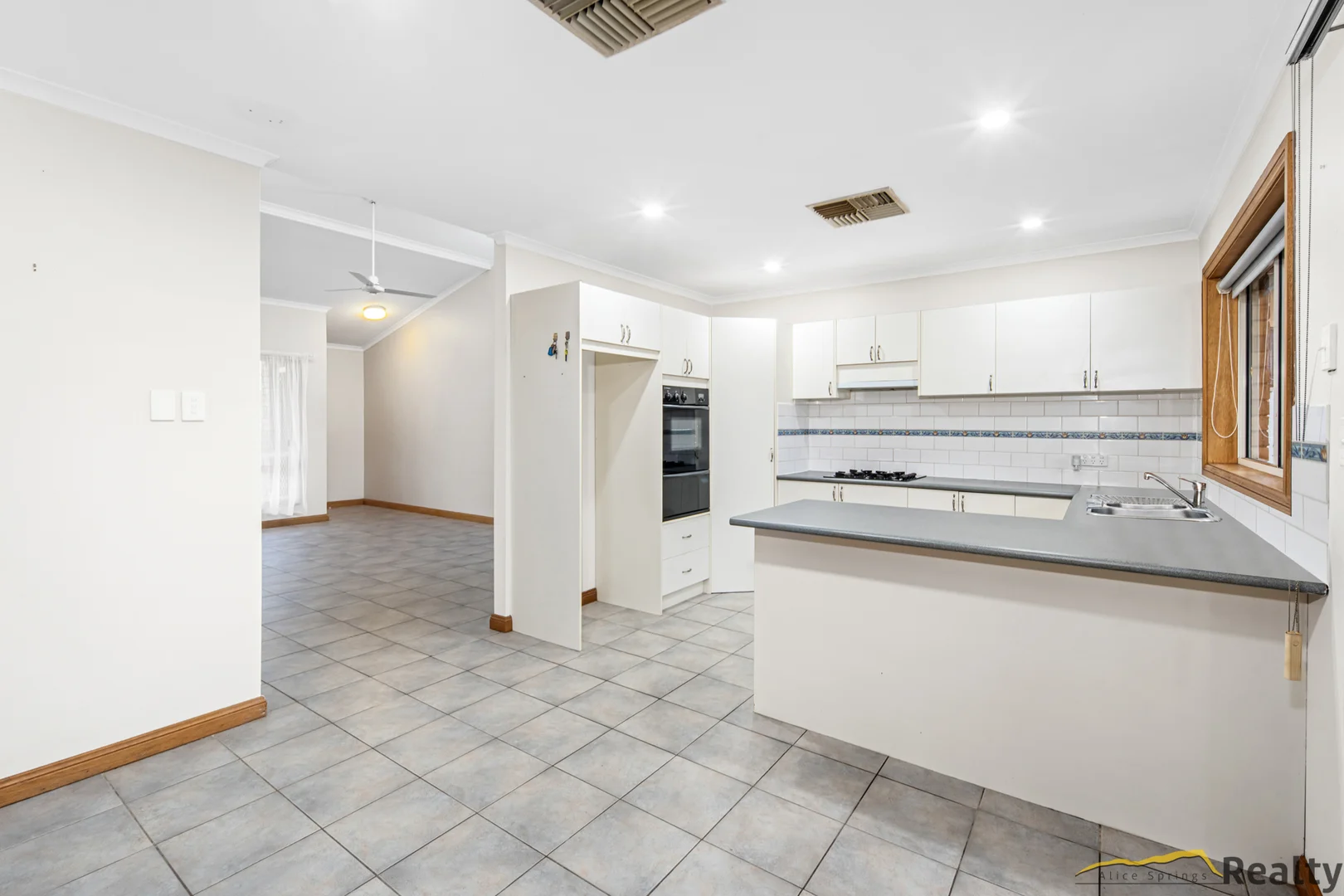 Additional image 11 of 4/40 Zeil Street, Araluen NT 0870