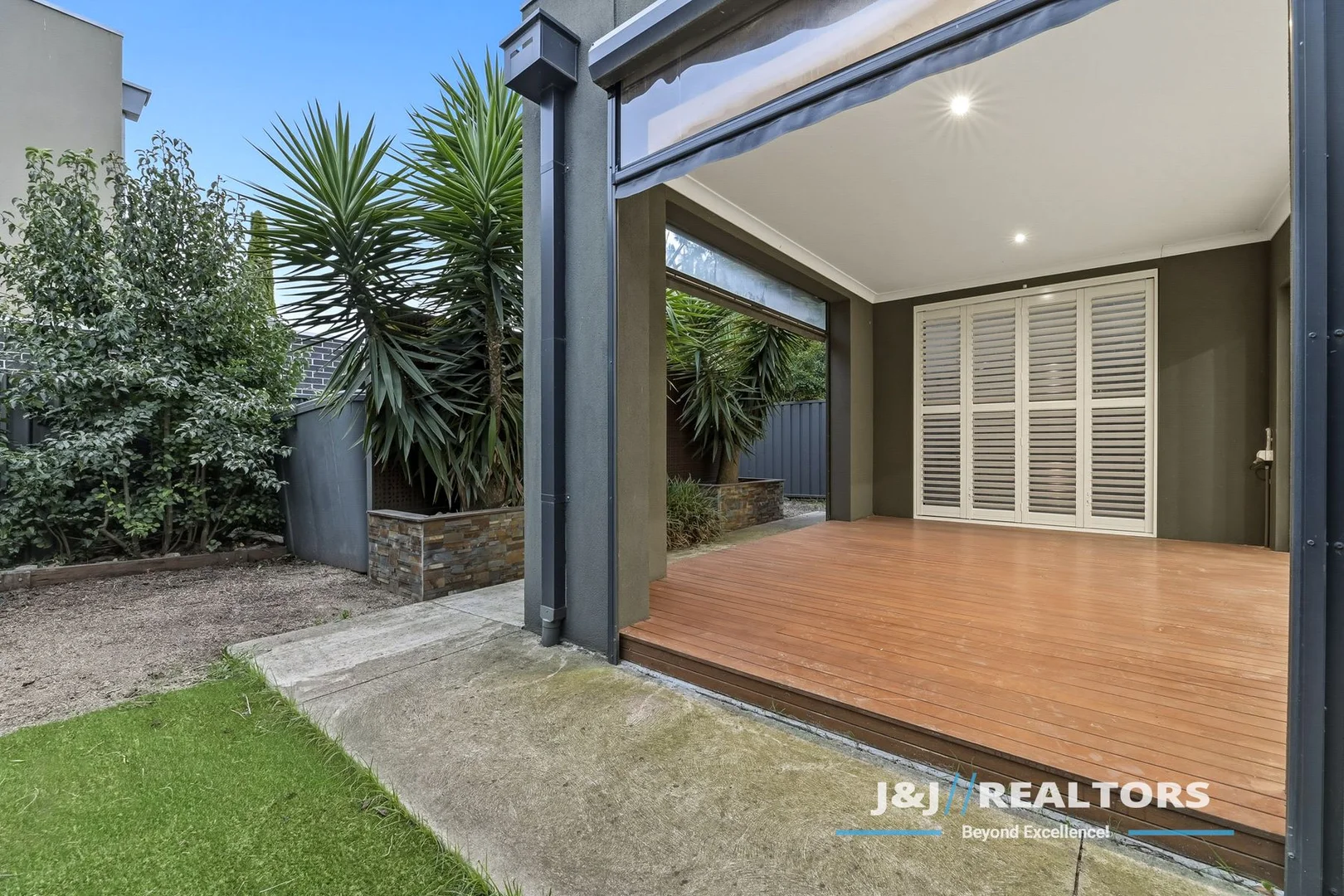 Additional image 16 of 30 Brunton Avenue, Caroline Springs VIC 3023