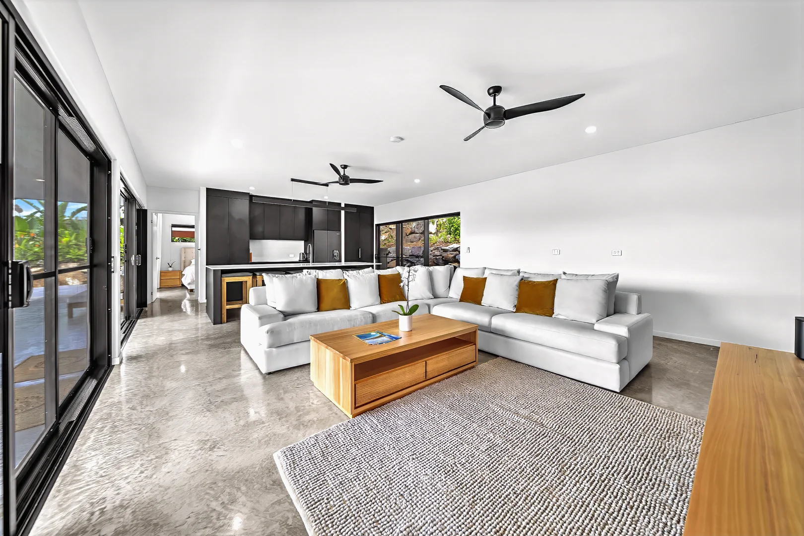 Additional image 12 of 26 Wills Court, Cannonvale QLD 4802