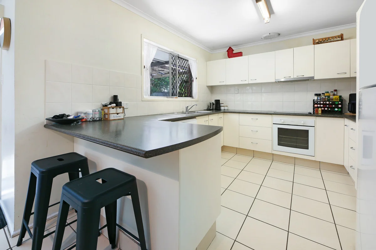 Additional image 8 of 16 Warrina Crescent, Burleigh Waters QLD 4220