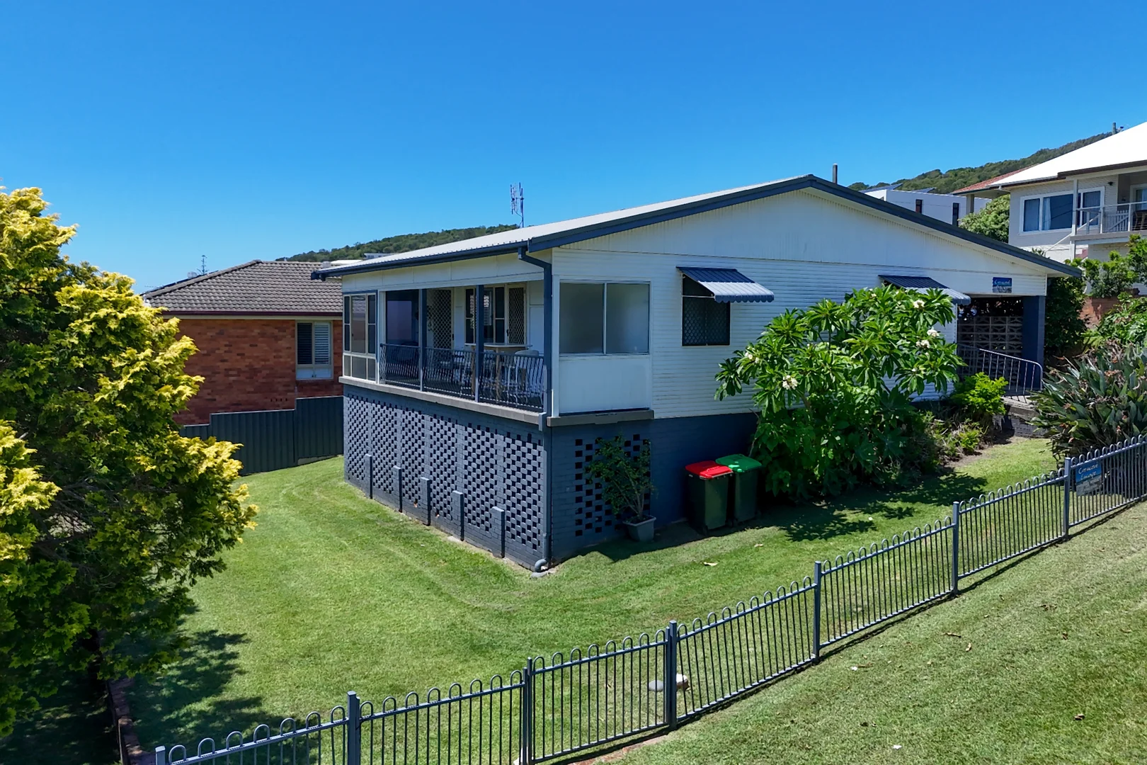 Additional image 20 of 2 Hill Street, Crescent Head NSW 2440