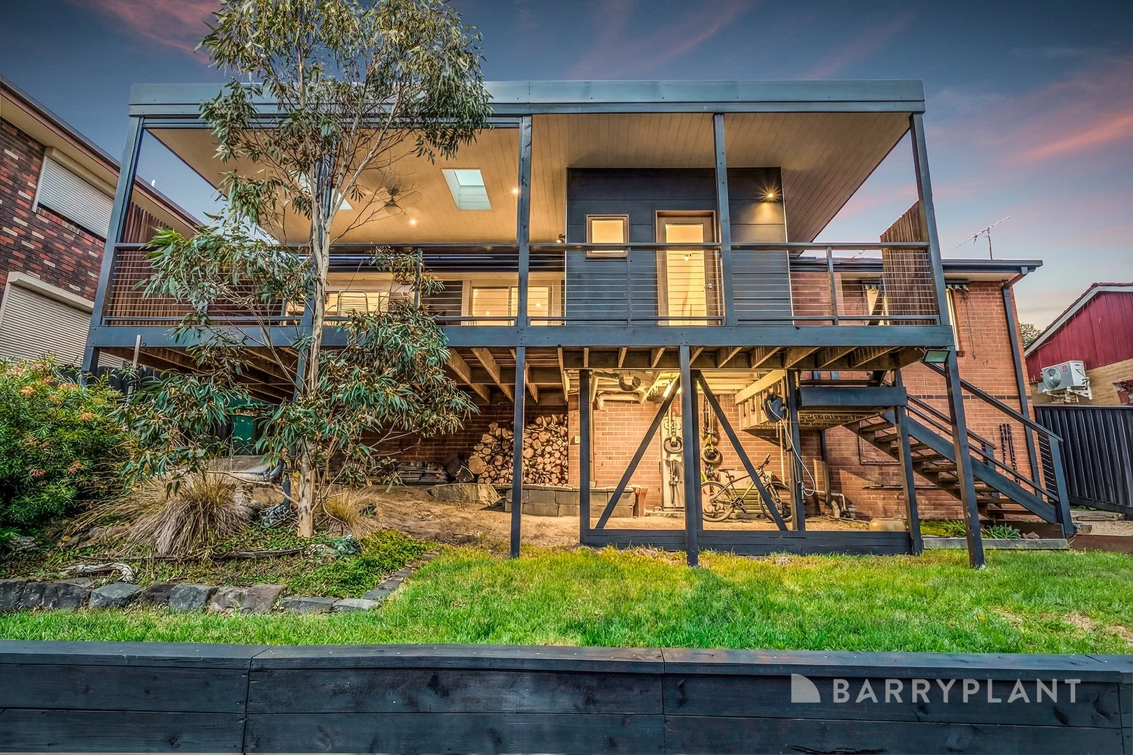 99 Outlook Drive, Glenroy VIC 3046