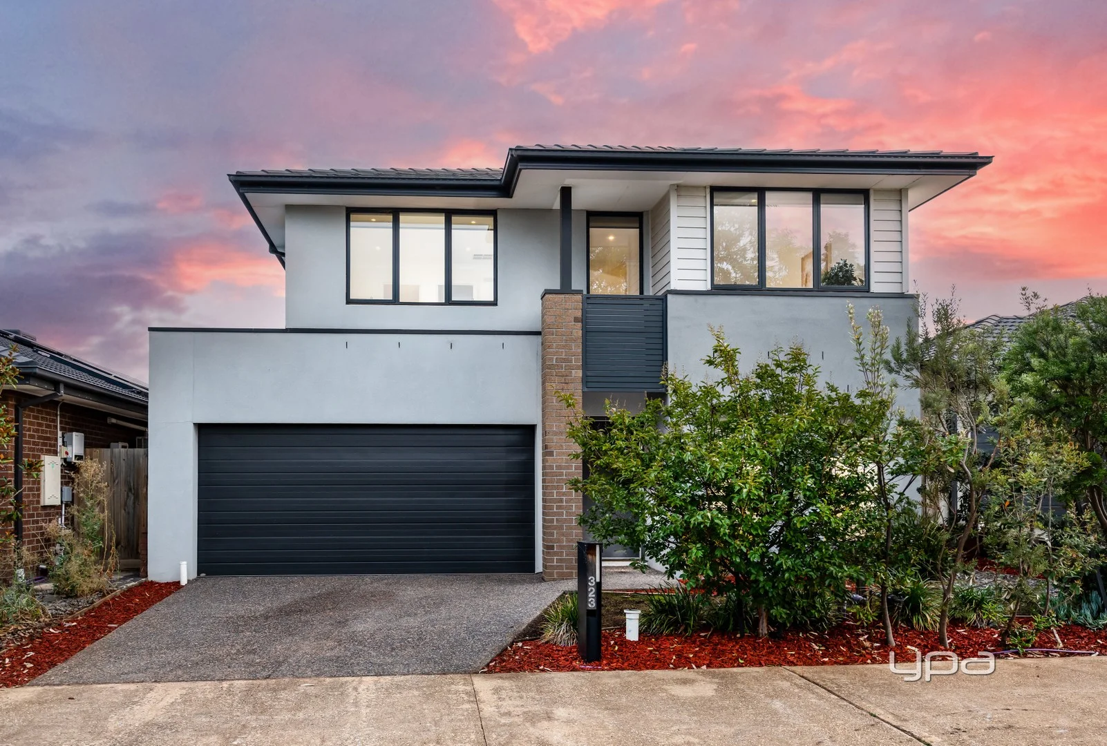 323 Frontier Avenue, Aintree VIC 3336