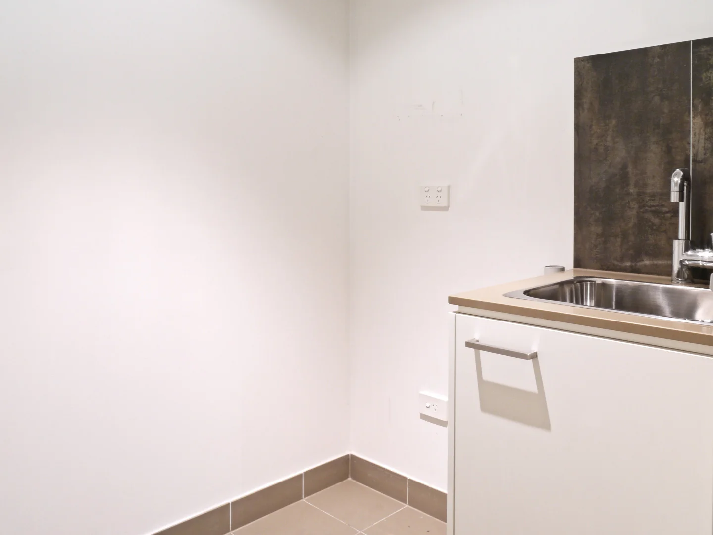 Additional image 8 of A302/460 Victoria Street, Brunswick VIC 3056