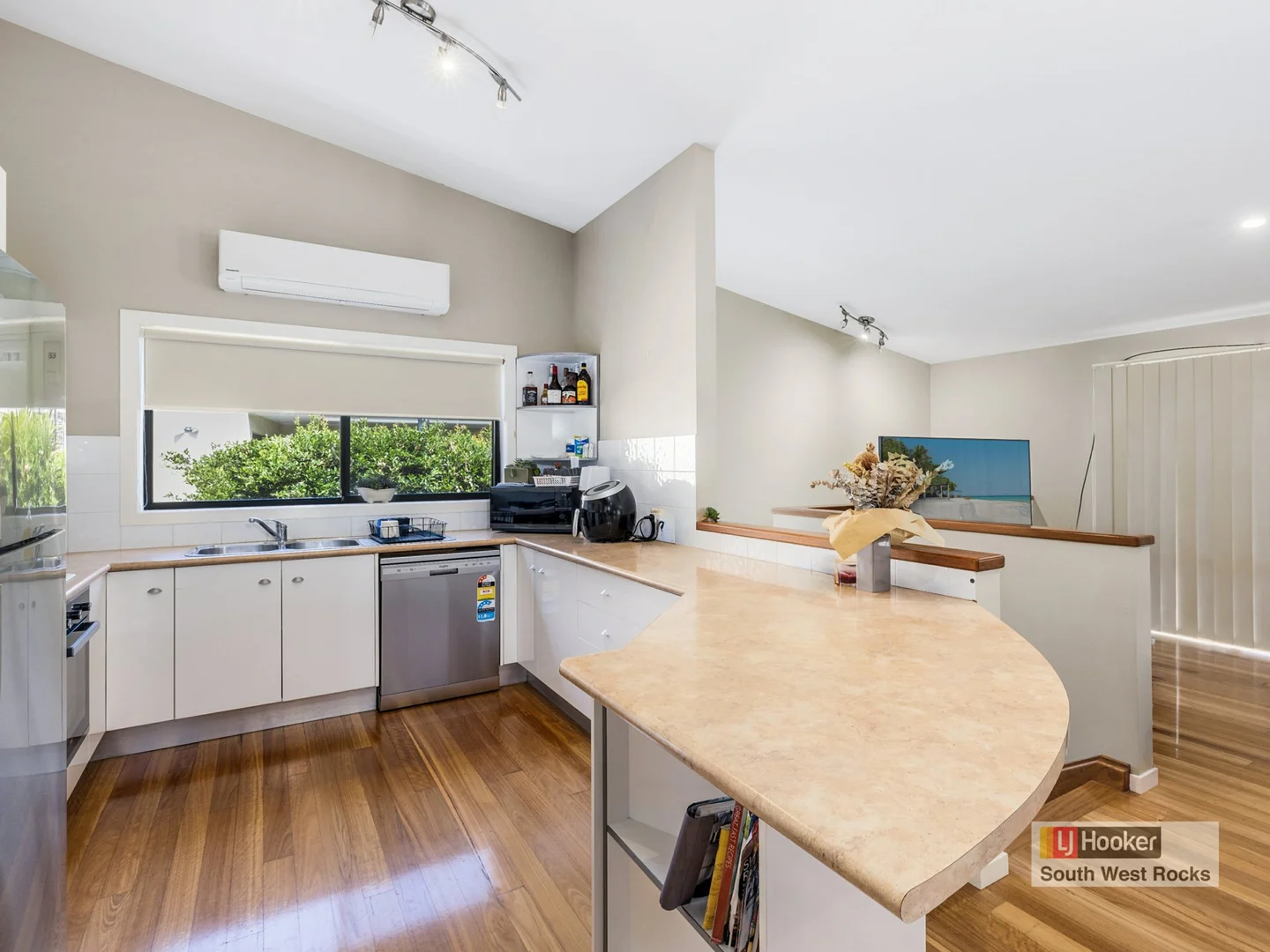 Additional image 5 of 2/17 Dilberang Close, South West Rocks NSW 2431