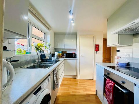 Rede Close, Headington OX3, Room to rent