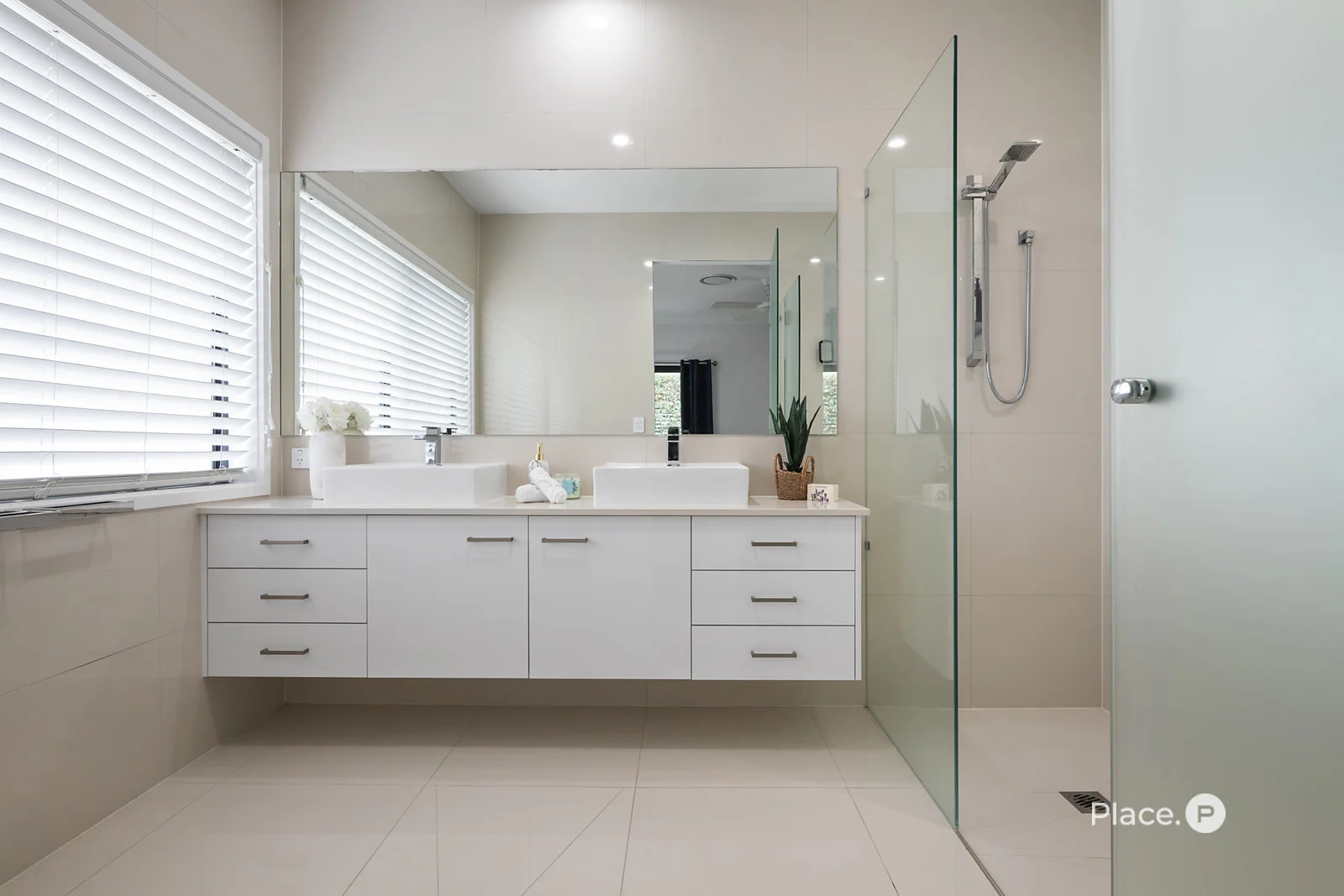 Additional image 11 of 12 Nelson Place, Carindale QLD 4152